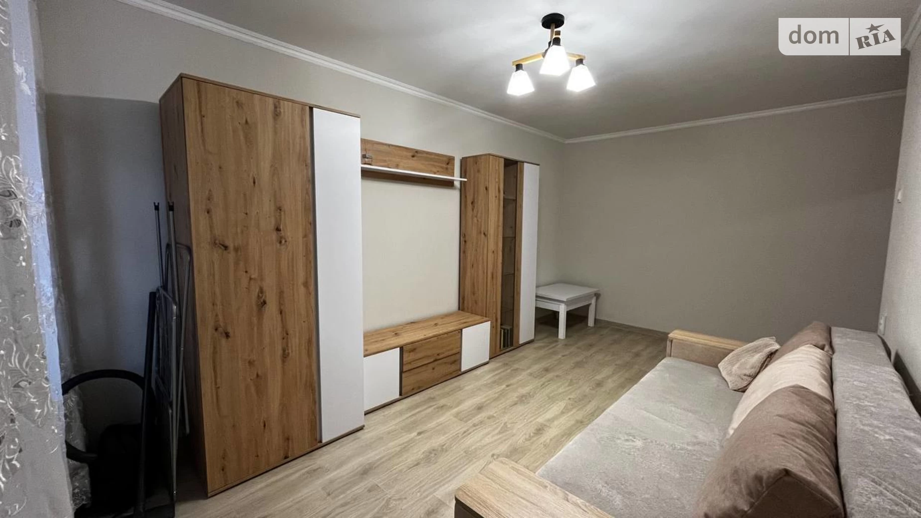 Продается 2-комнатная квартира 46 кв. м в Харькове, ул. Гвардейцев-Широнинцев, 44 - фото 2