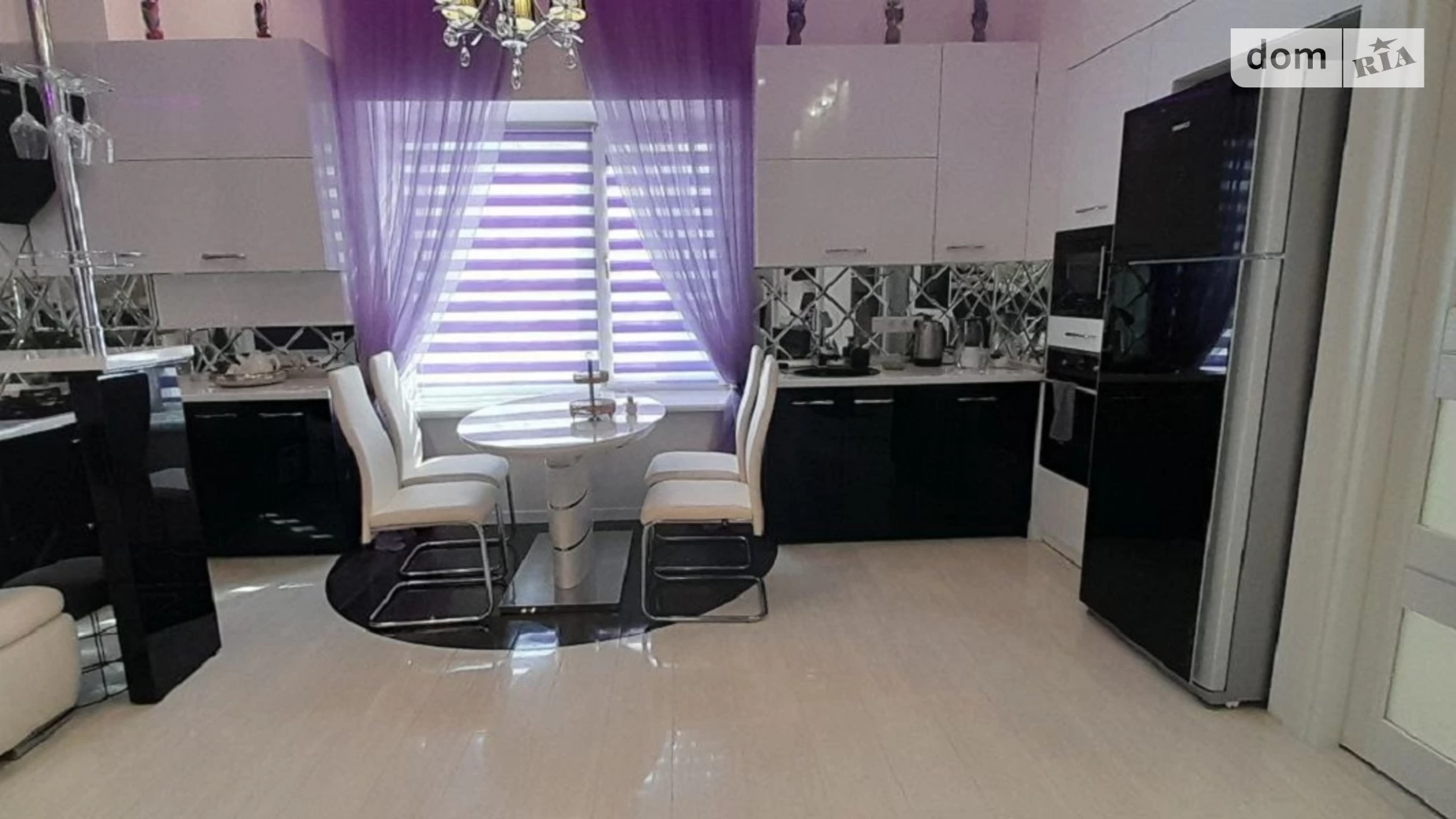 Продається будинок 3 поверховий 166 кв. м з каміном, цена: 600000 $ - фото 3