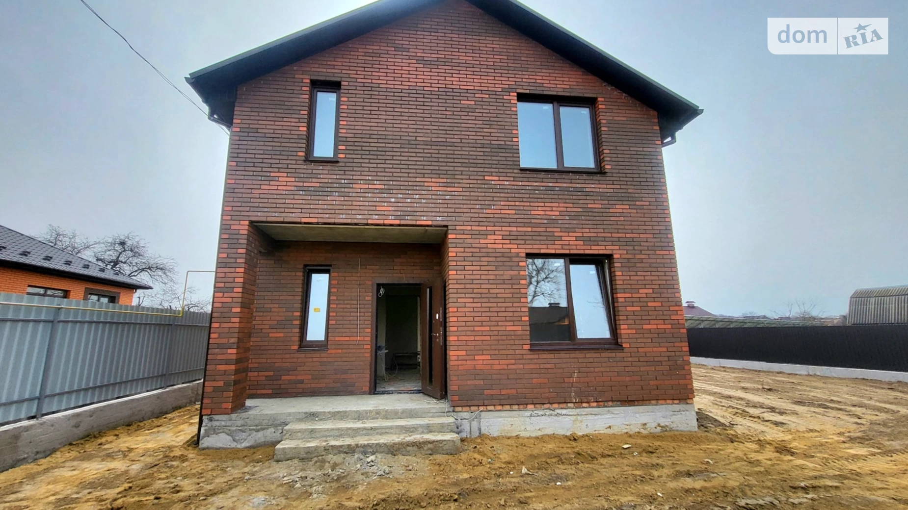 Продается дом на 2 этажа 120 кв. м с мансардой, цена: 92000 $ - фото 2