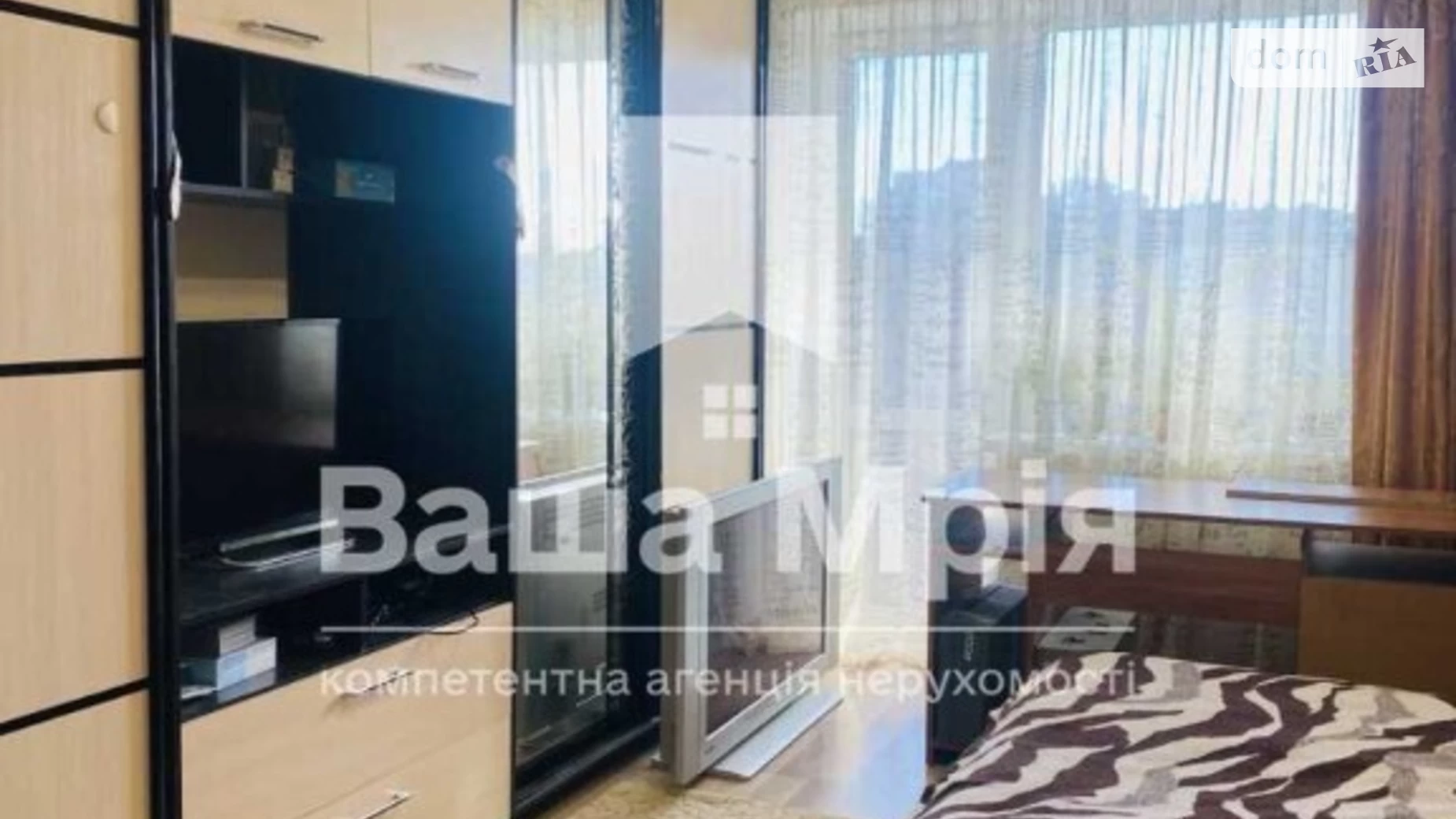 Продается 3-комнатная квартира 61 кв. м в Полтаве, пер. Кустарный