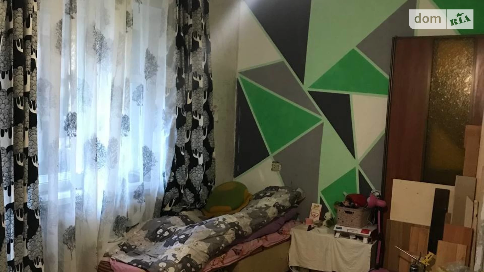 Продается 2-комнатная квартира 47 кв. м в Одессе, ул. Жолио-Кюри