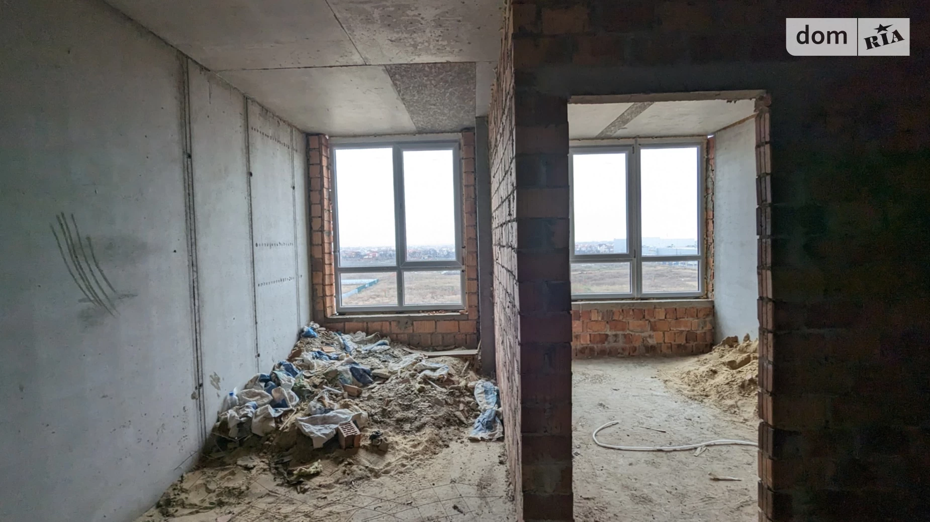 Продается 3-комнатная квартира 73 кв. м в Фонтанке, ул. Чехова, 1 - фото 2