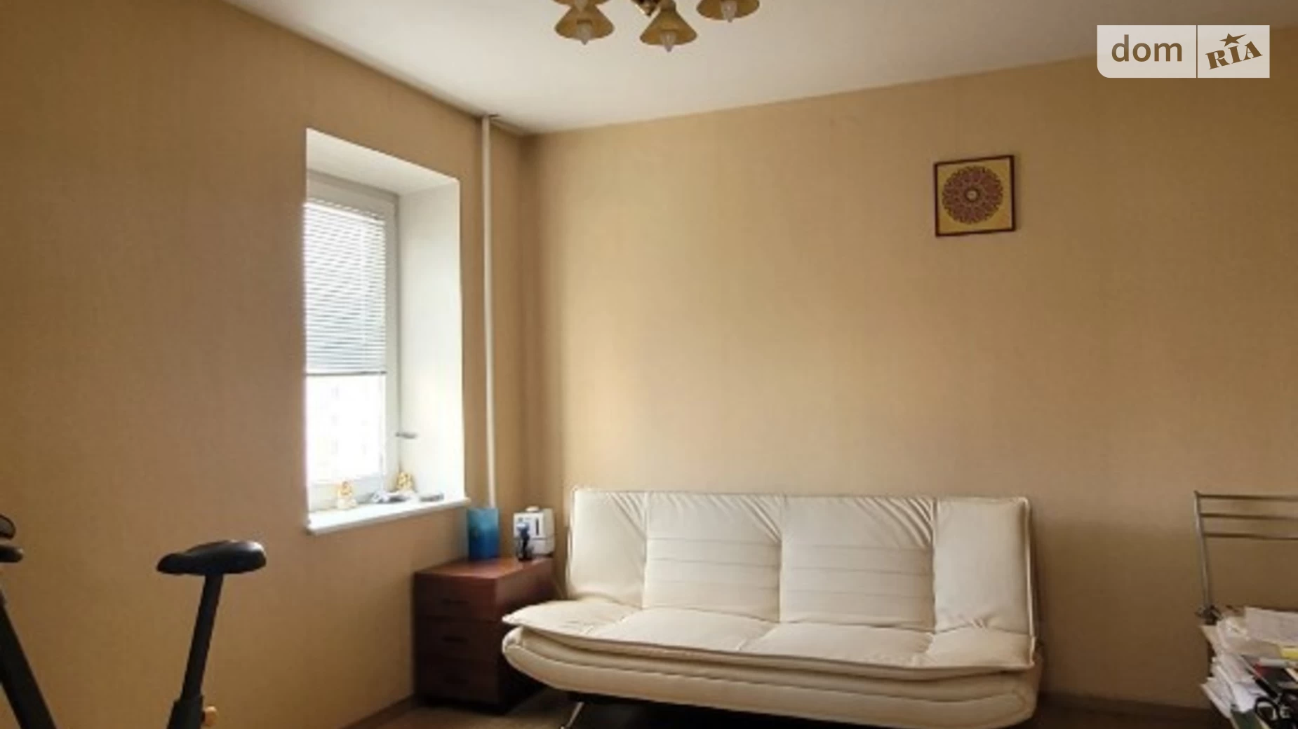 Продается 1-комнатная квартира 42 кв. м в Одессе, ул. Академика Вильямса, 61