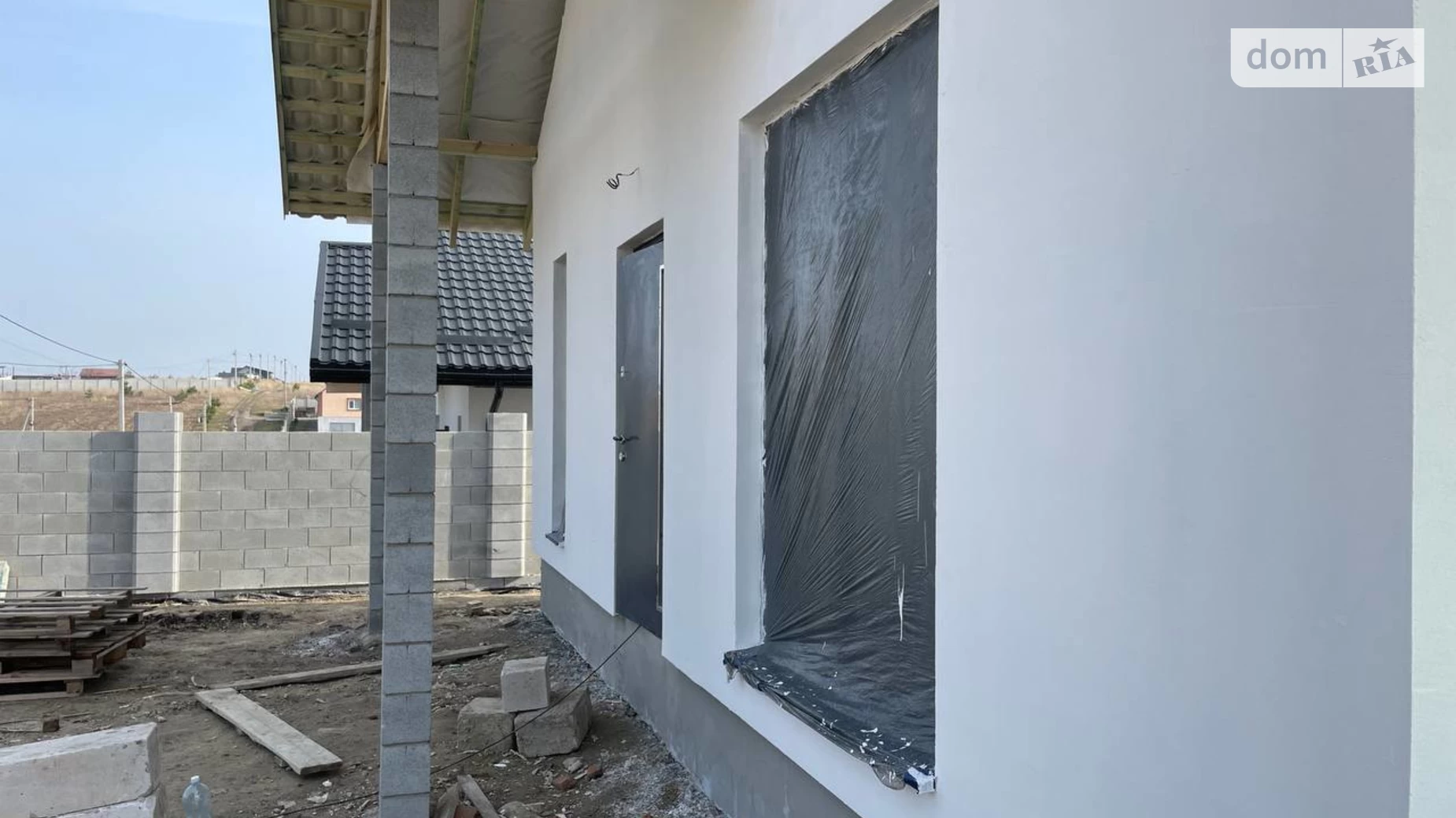 Продается одноэтажный дом 100 кв. м с бассейном, цена: 85000 $ - фото 3