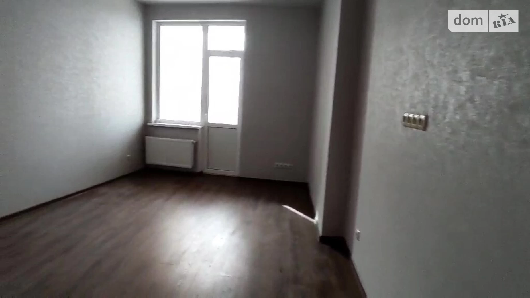 Продається 2-кімнатна квартира 68.5 кв. м у Хмельницькому