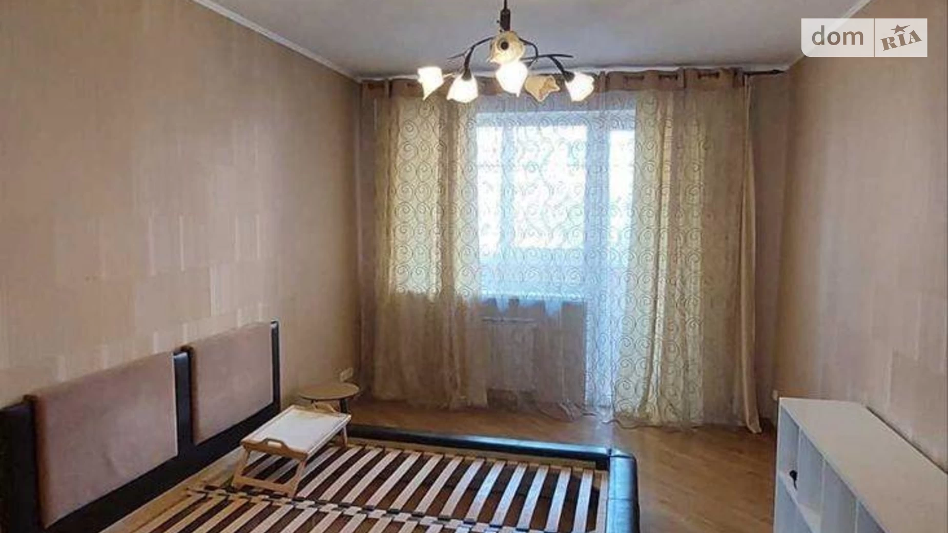 Продається 4-кімнатна квартира 82 кв. м у Харкові, бул. Жасминовий, 15