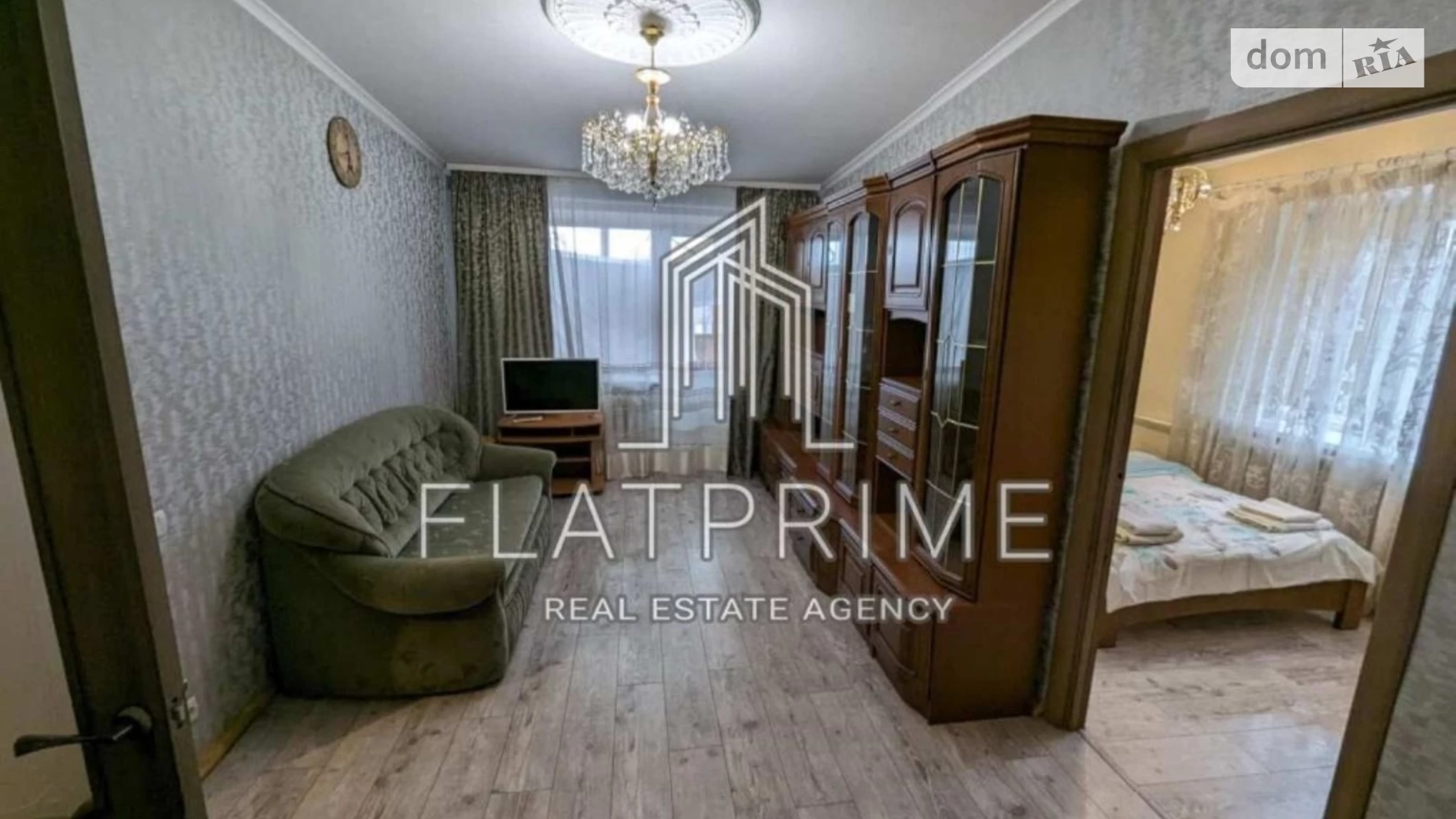 Продается 2-комнатная квартира 44 кв. м в Киеве, ул. Кирилло-Мефодиевская, 7