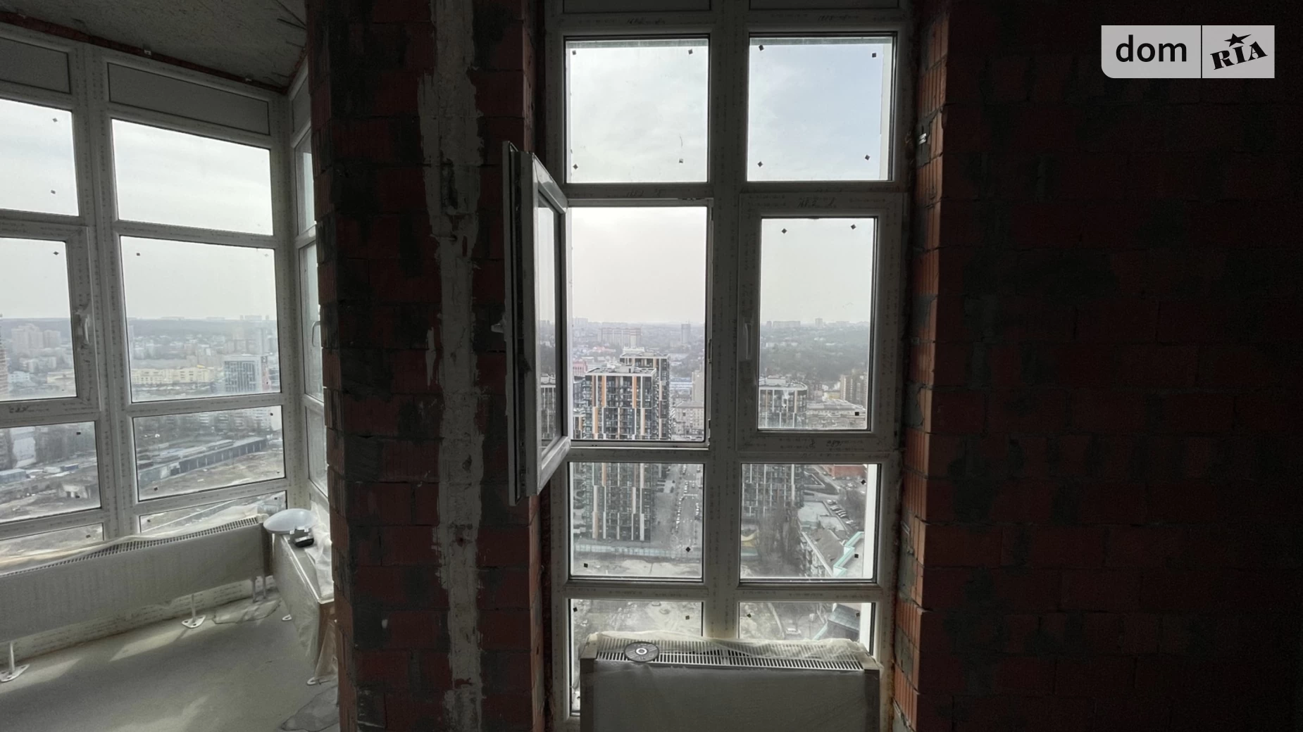 Продается 1-комнатная квартира 51.9 кв. м в Киеве, ул. Саперное Поле, 14/55 - фото 3