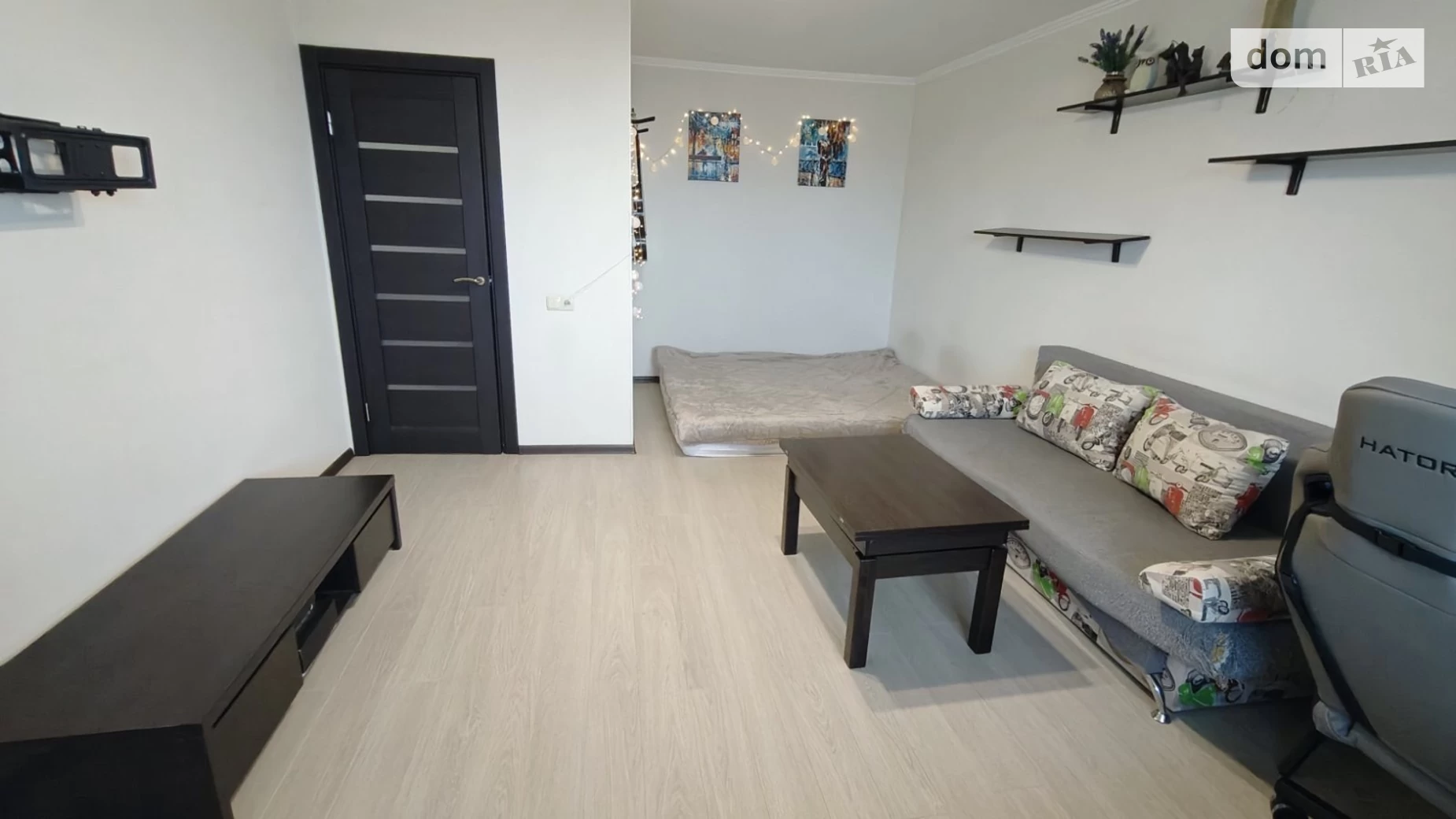 Продается 1-комнатная квартира 38 кв. м в Черноморске, ул. Парусная - фото 2