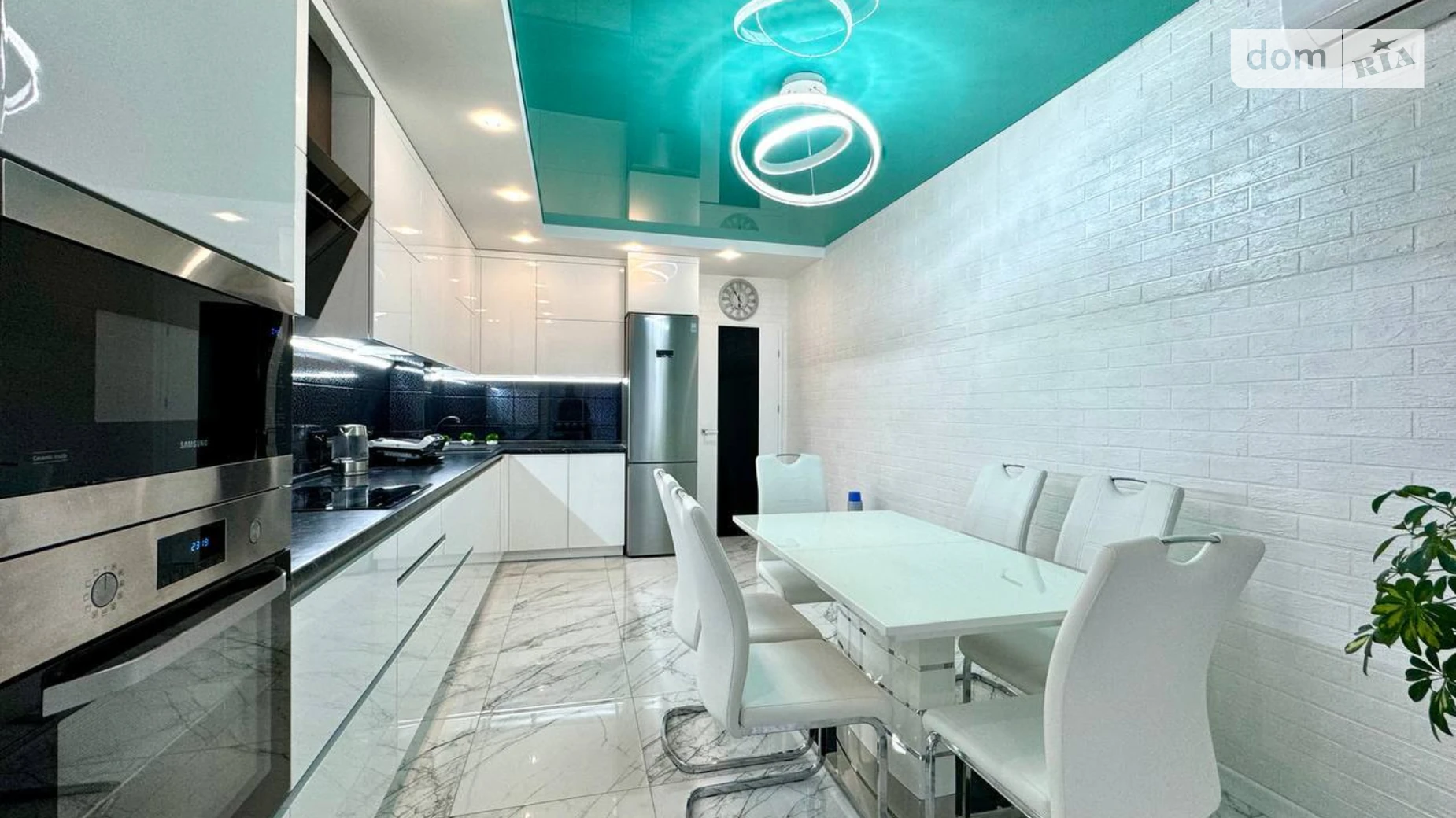 Продається 3-кімнатна квартира 140 кв. м у Миколаєві, вул. Лазурна, 5/11 - фото 2