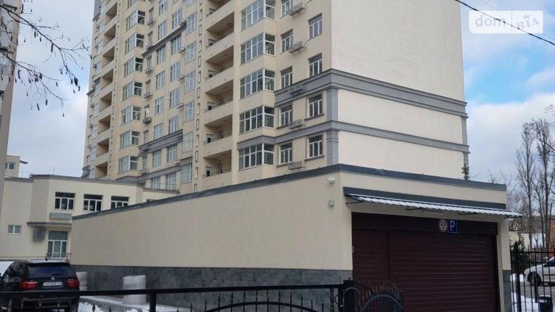 Продается 1-комнатная квартира 54 кв. м в Киеве, ул. Строителей, 30А