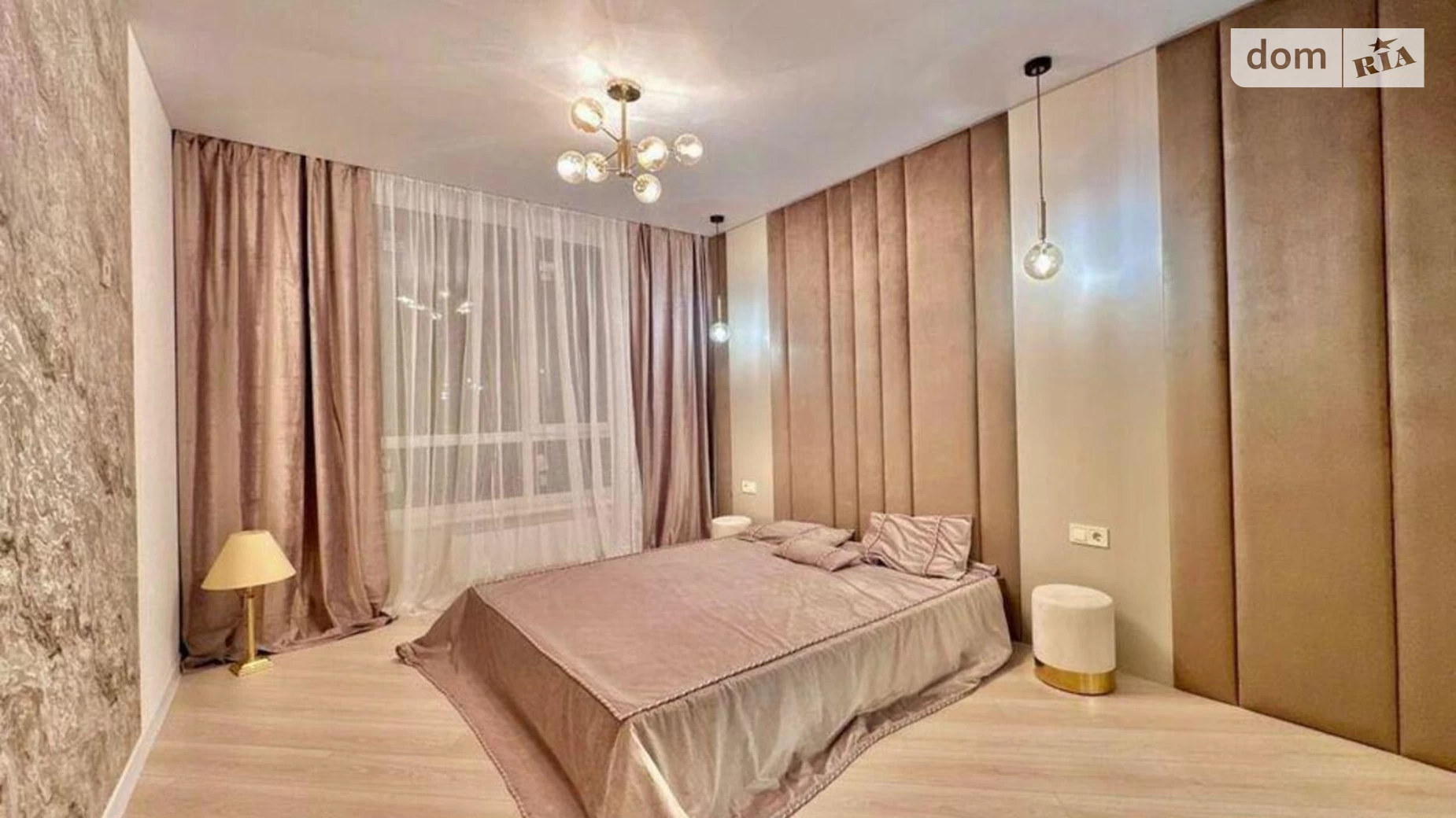 Продается 3-комнатная квартира 89 кв. м в Киеве, ул. Петра Радченко, 27 - фото 2