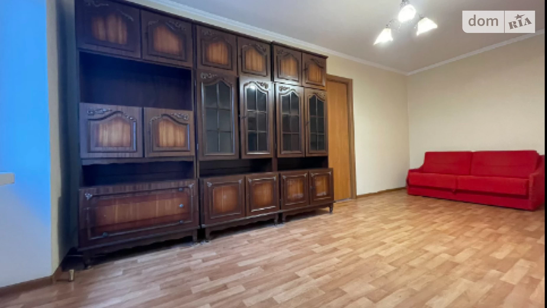 Продается 2-комнатная квартира 46 кв. м в Днепре, ул. Староказацкая(Комсомольская)