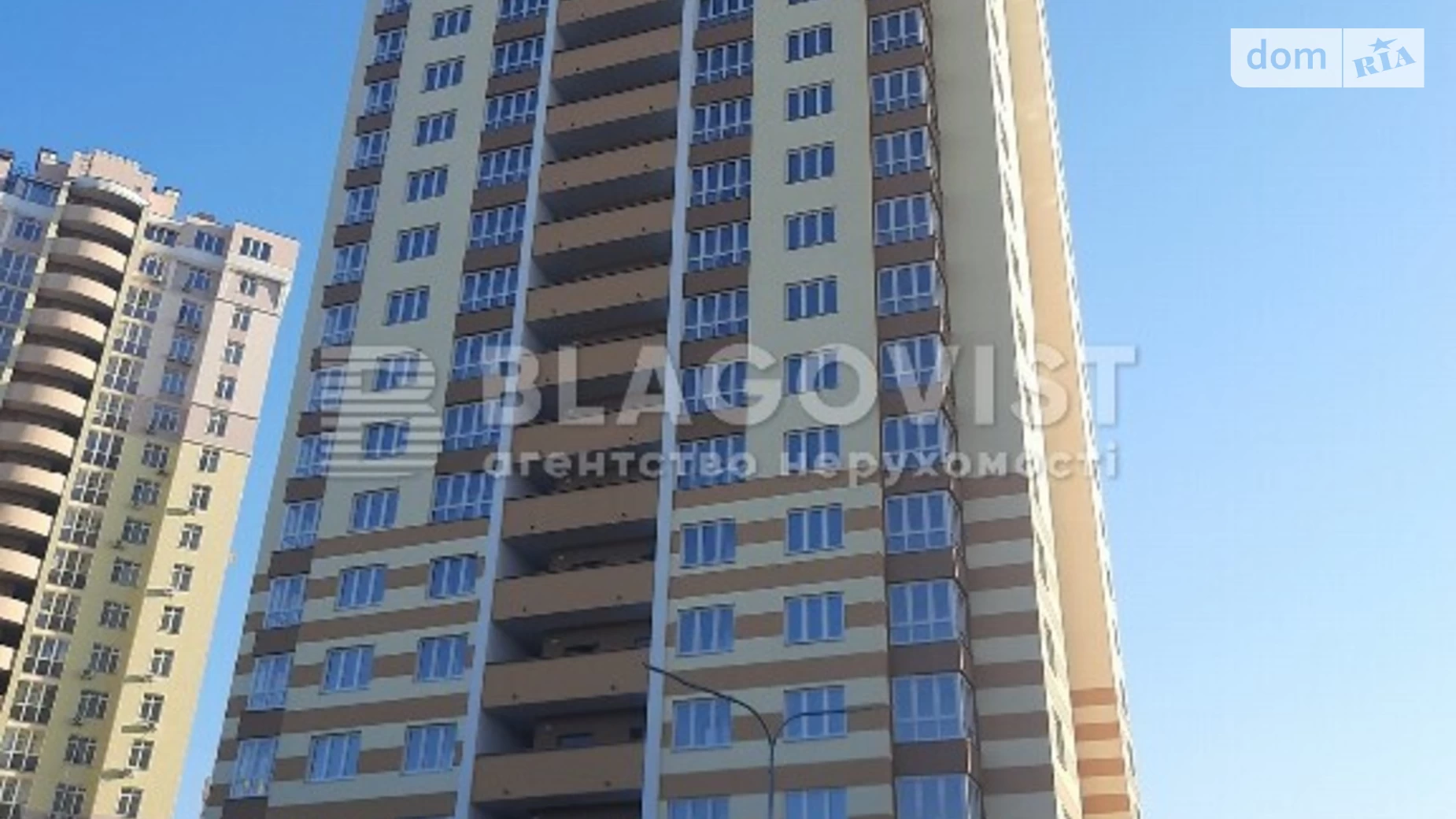 Продается 1-комнатная квартира 46 кв. м в Киеве, ул. Краковская, 27А