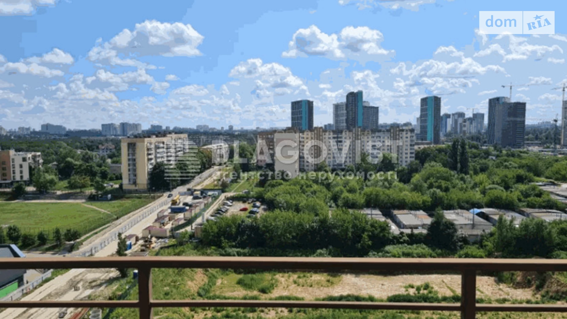 Продается 2-комнатная квартира 70 кв. м в Киеве, ул. Генерала Грекова, 2 - фото 2