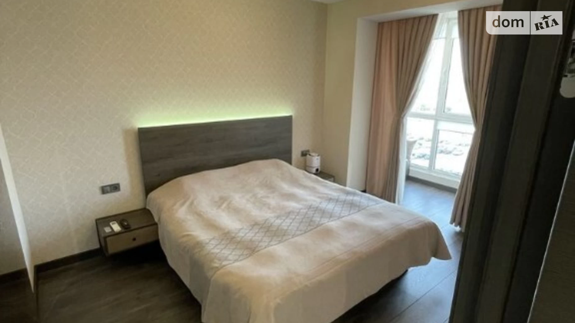 Продается 2-комнатная квартира 63 кв. м в Ровно