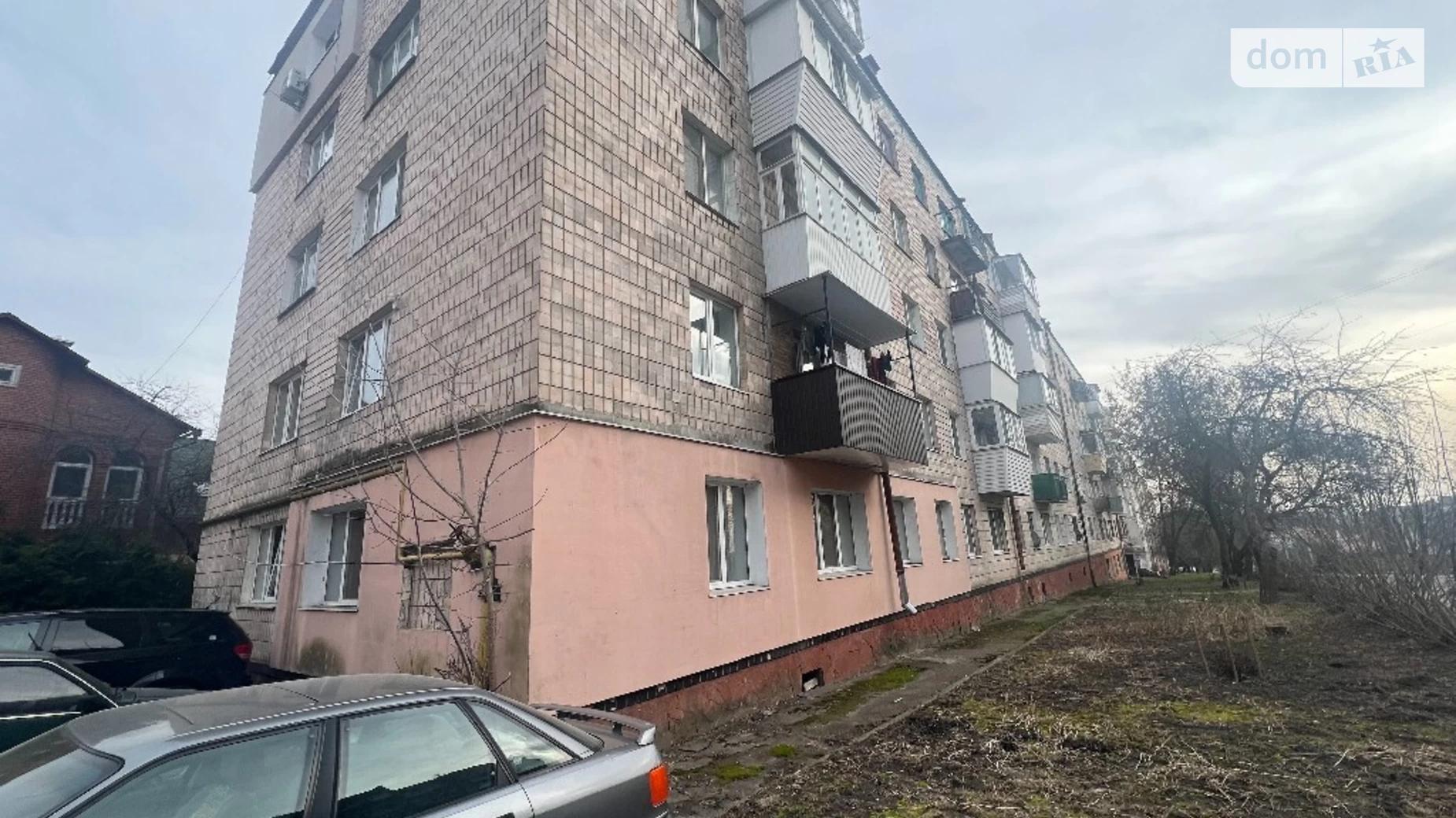Продается 4-комнатная квартира 60 кв. м в Ровно, ул. Крушельницкой Соломии, 52 - фото 2