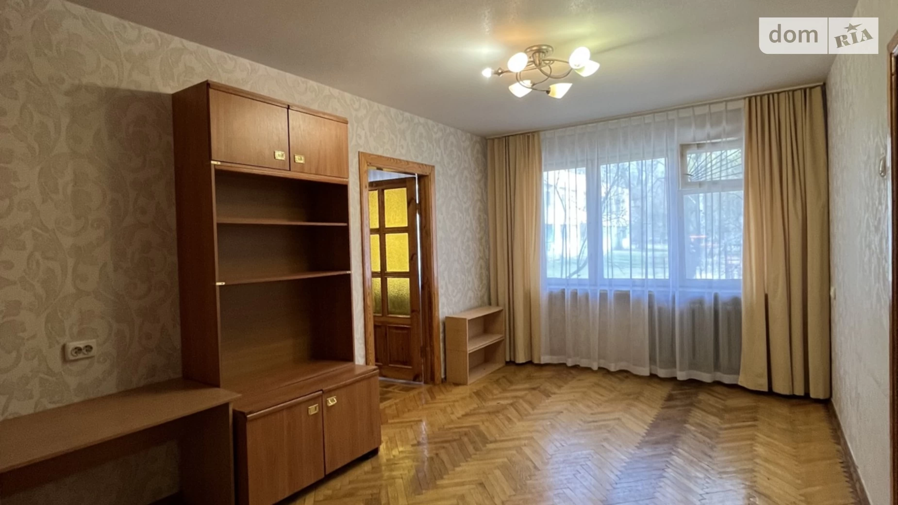 Продается 2-комнатная квартира 44 кв. м в Киеве, ул. Василия Чумака, 4 - фото 2