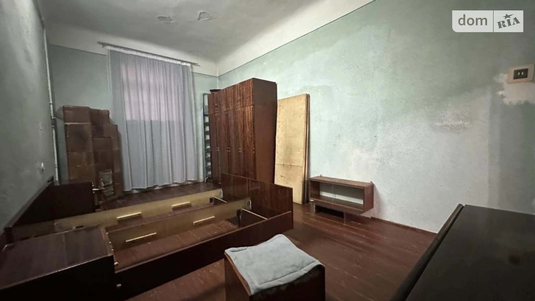 Продается 2-комнатная квартира 51 кв. м в Черновцах, ул. Заньковецкой Марии, 2