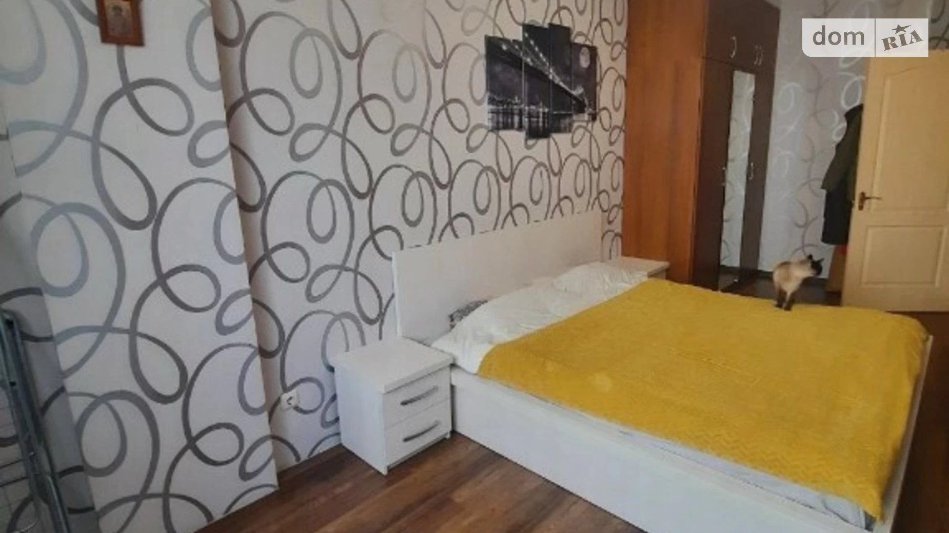 Продается 1-комнатная квартира 44 кв. м в Одессе, ул. Ильфа и Петрова