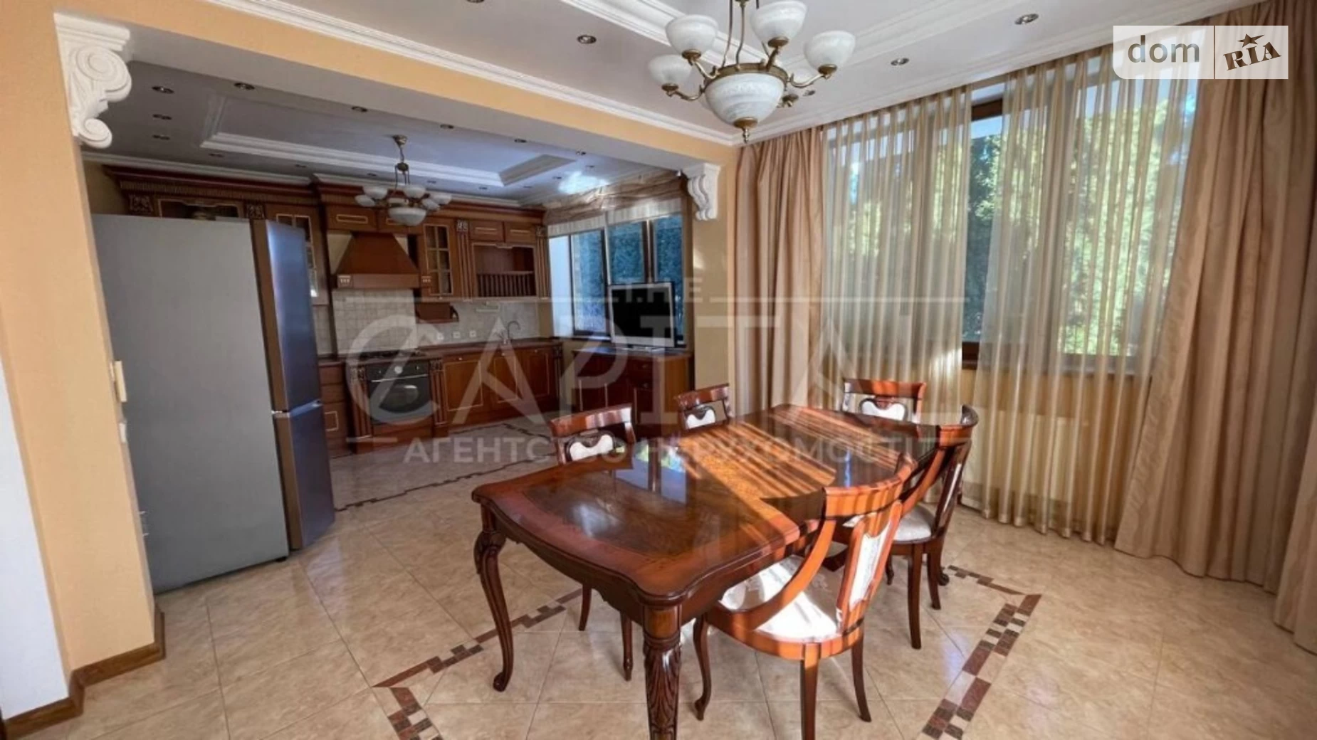 Продается дом на 2 этажа 300 кв. м с подвалом, цена: 390000 $ - фото 2