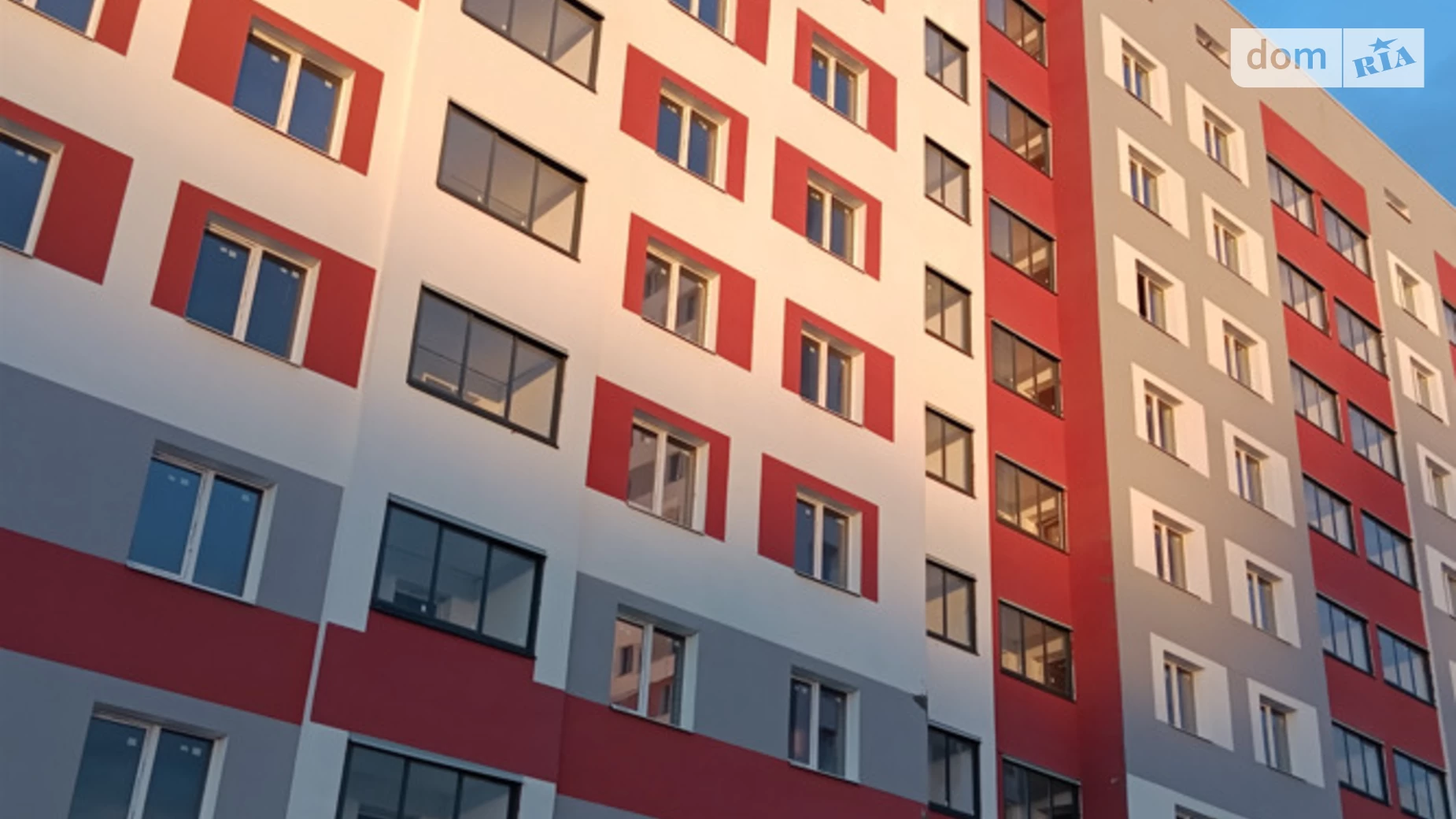 Продается 1-комнатная квартира 40 кв. м в, цена: 15800 $ - фото 2