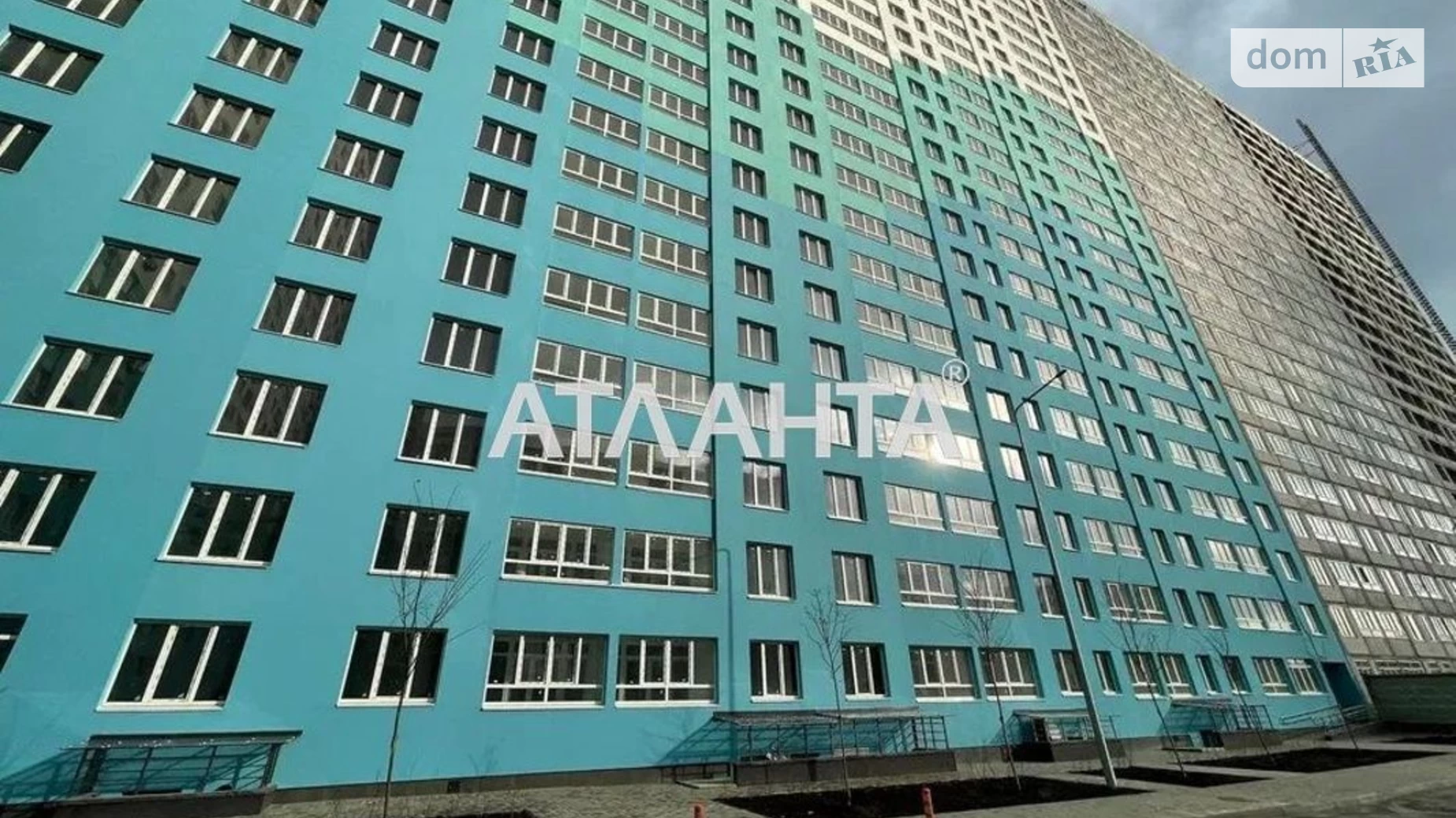 Продається 1-кімнатна квартира 46 кв. м у Києві, вул. Приміська