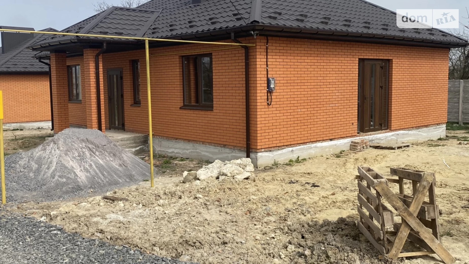 Продається одноповерховий будинок 103 кв. м з гаражем, цена: 75000 $ - фото 3