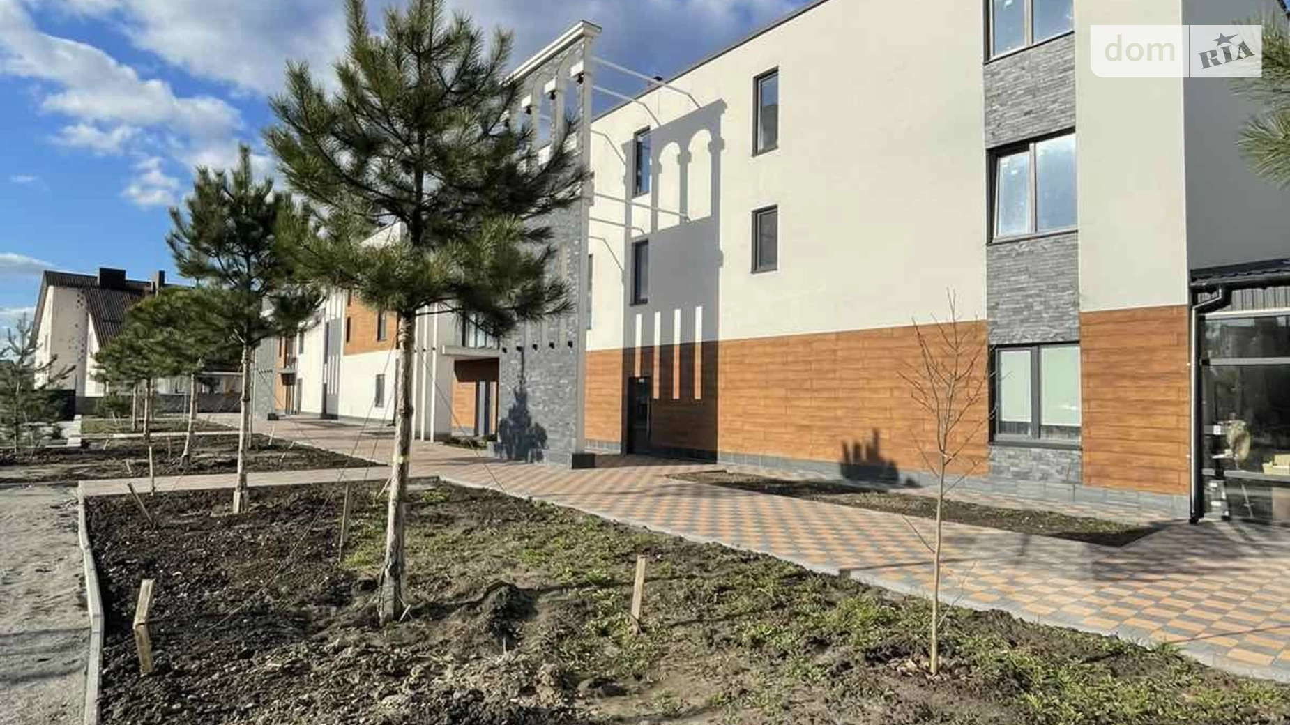 Продается 2-комнатная квартира 64.3 кв. м в, цена: 55000 $ - фото 2