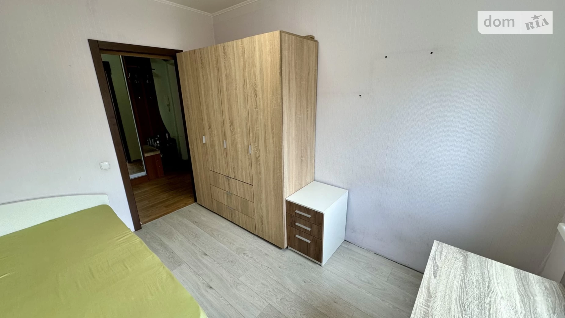 Продается 3-комнатная квартира 67 кв. м в Днепре, ул. Галины Мазепы(Ковалевской Софии), 63