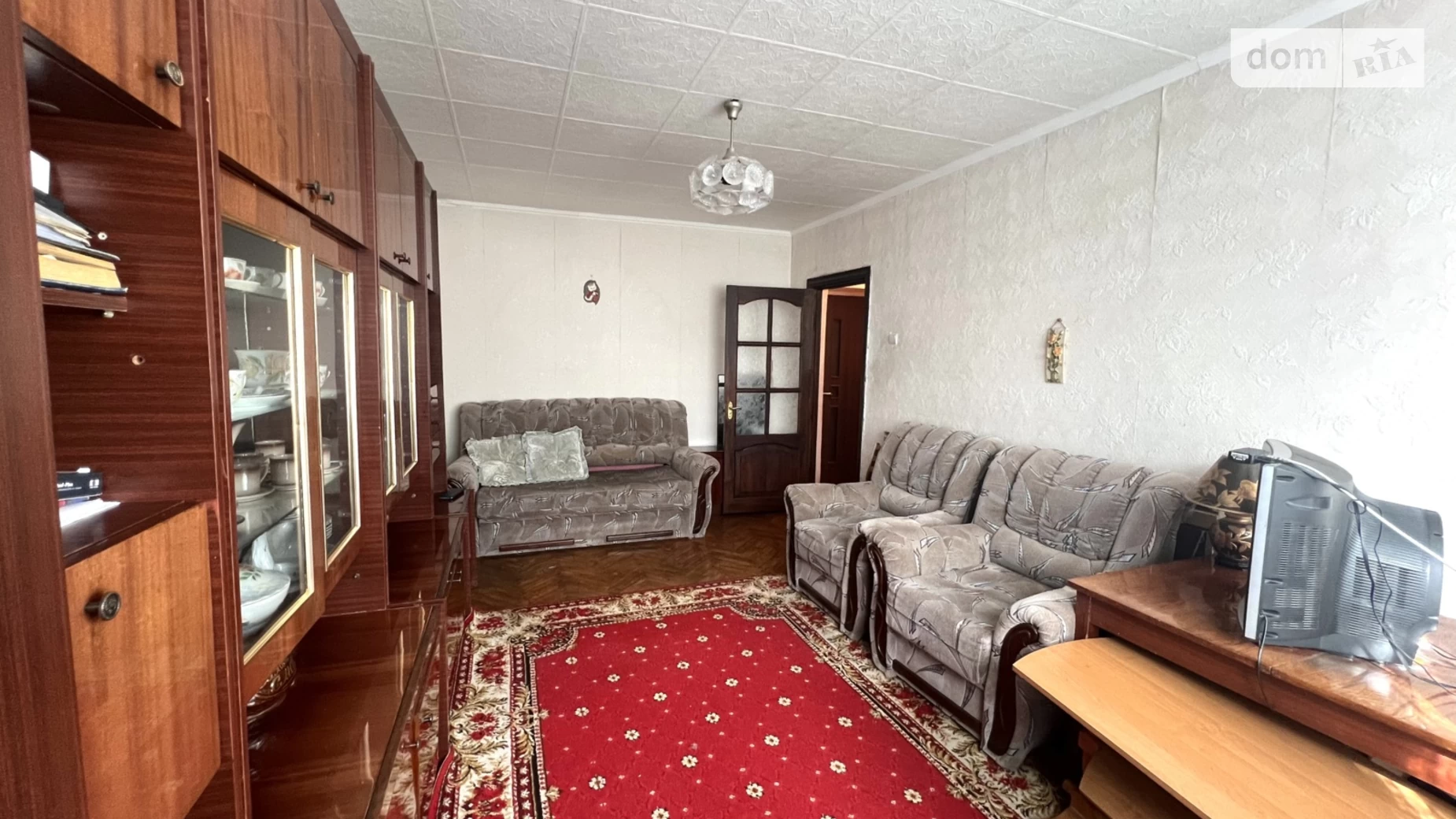 Продается 1-комнатная квартира 30 кв. м в Ровно - фото 2