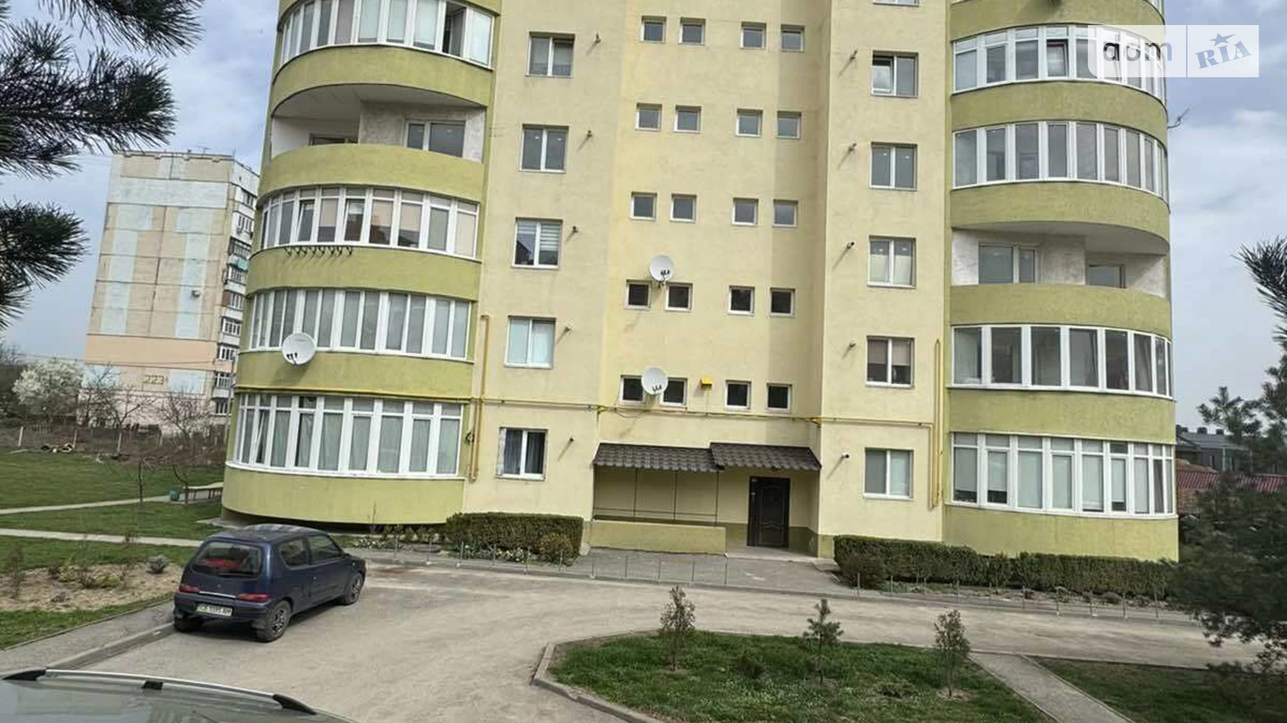 Продается 2-комнатная квартира 67 кв. м в Черновцах, ул. Русская, 219Д - фото 3