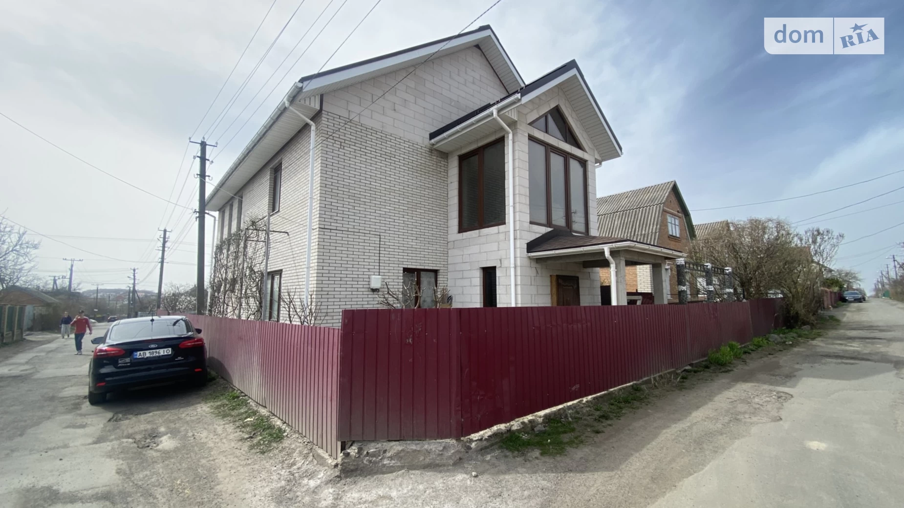 Продается дом на 2 этажа 200 кв. м с верандой, цена: 145000 $ - фото 3