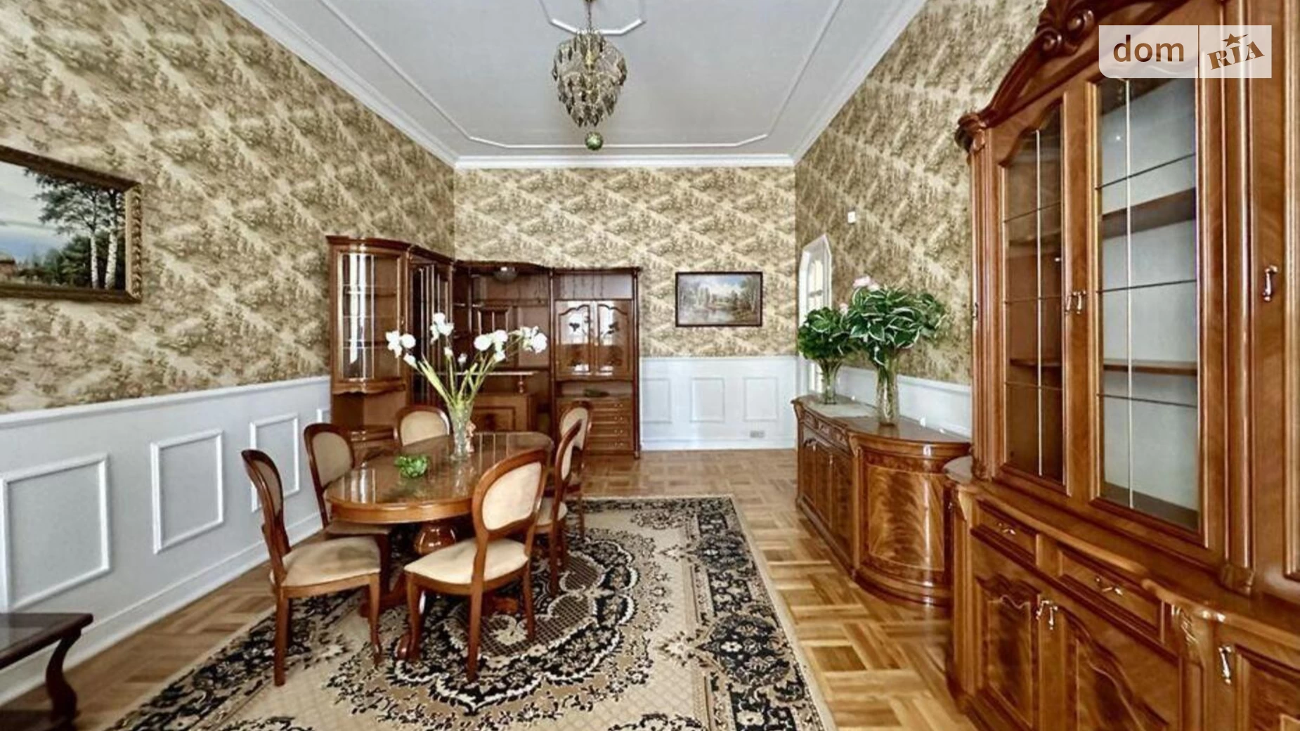 Продается 3-комнатная квартира 125 кв. м в Киеве, ул. Александра Конисского(Тургеневская), 30