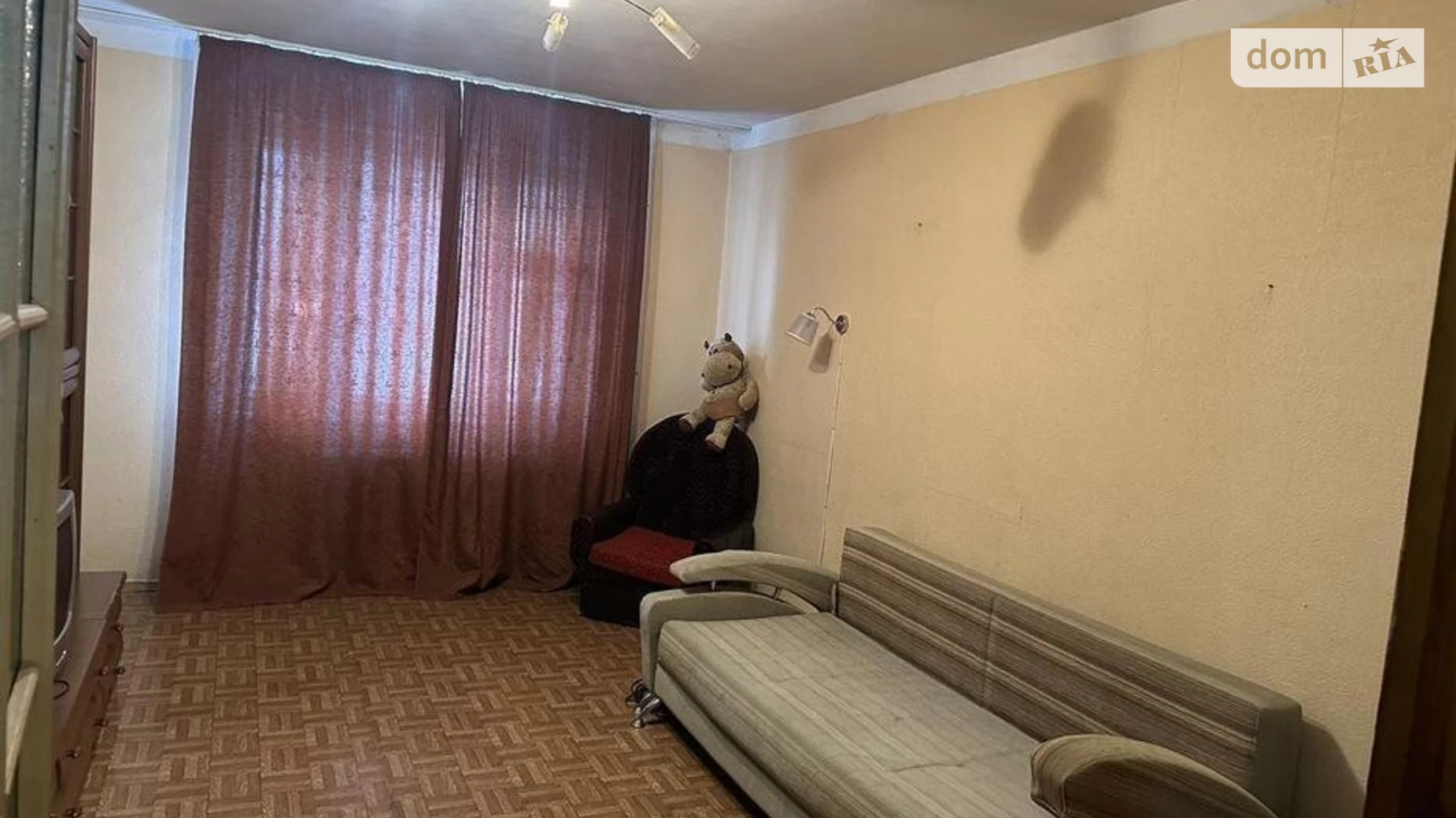 Продается 1-комнатная квартира 44 кв. м в Киеве, ул. Лисковская, 18