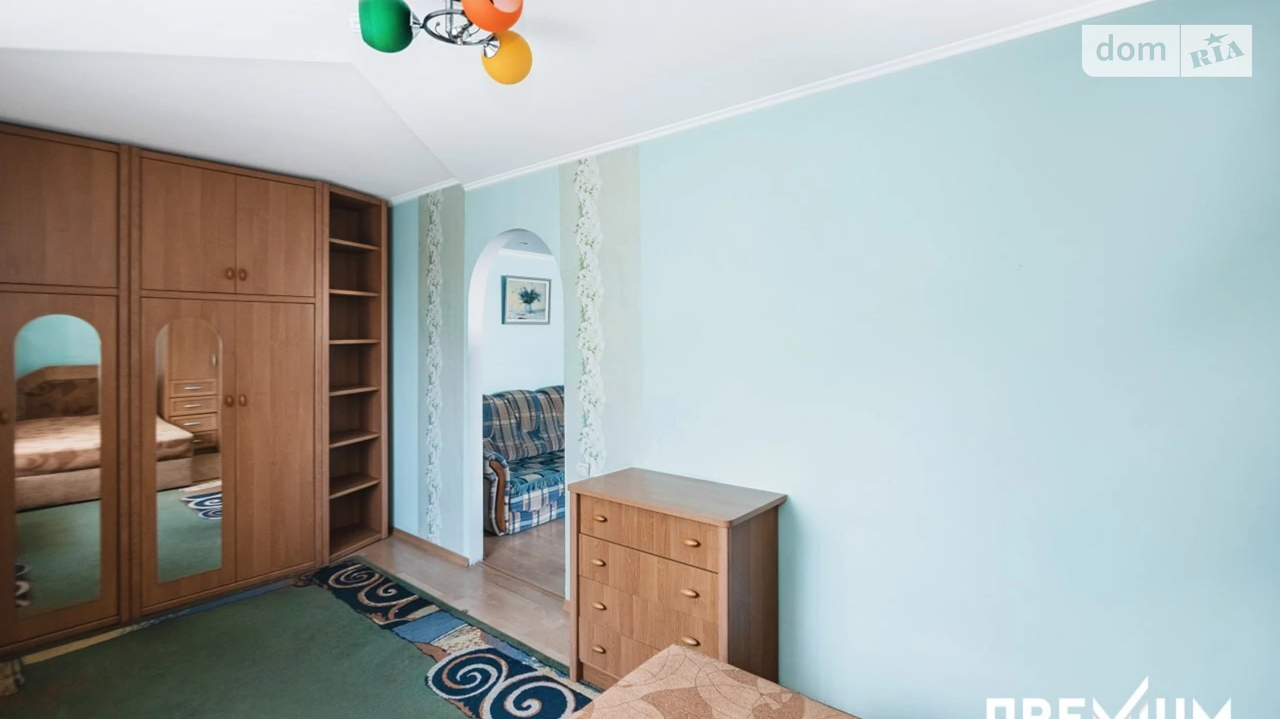 Продается 2-комнатная квартира 45.7 кв. м в Ровно