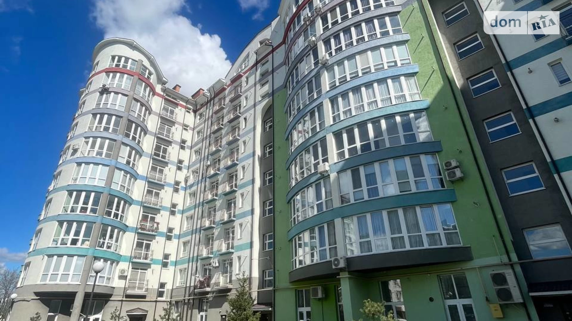 Продается 2-комнатная квартира 65 кв. м в Ивано-Франковске, ул. Слободская - фото 2