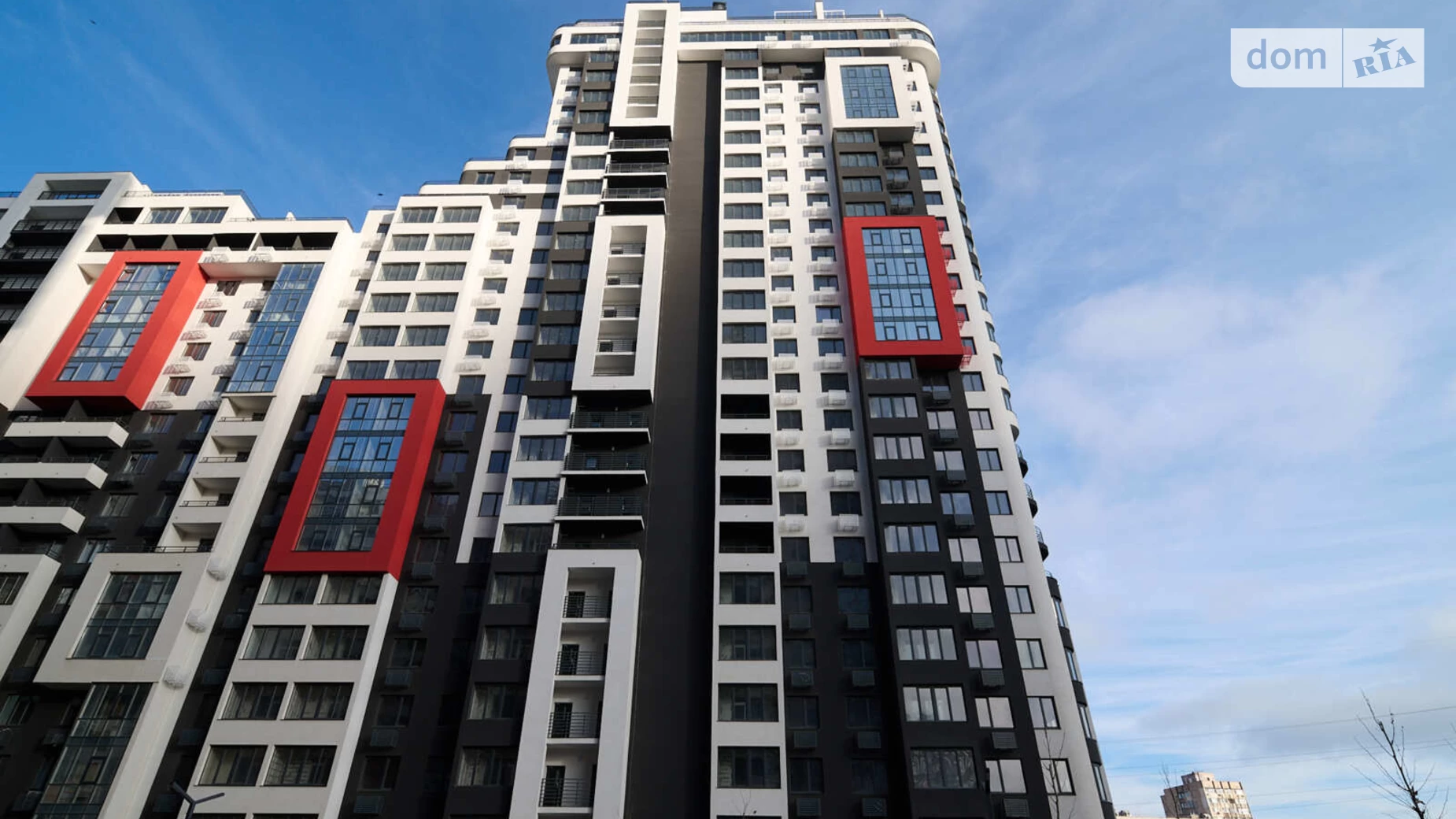 Продается 2-комнатная квартира 87.8 кв. м в Лиманке, ул. Спортивная - фото 4