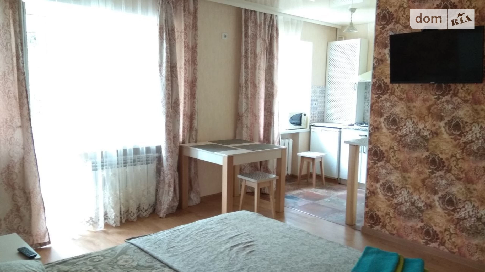 Продается 2-комнатная квартира 43 кв. м в Виннице, ул. Пирогова, 11 - фото 3