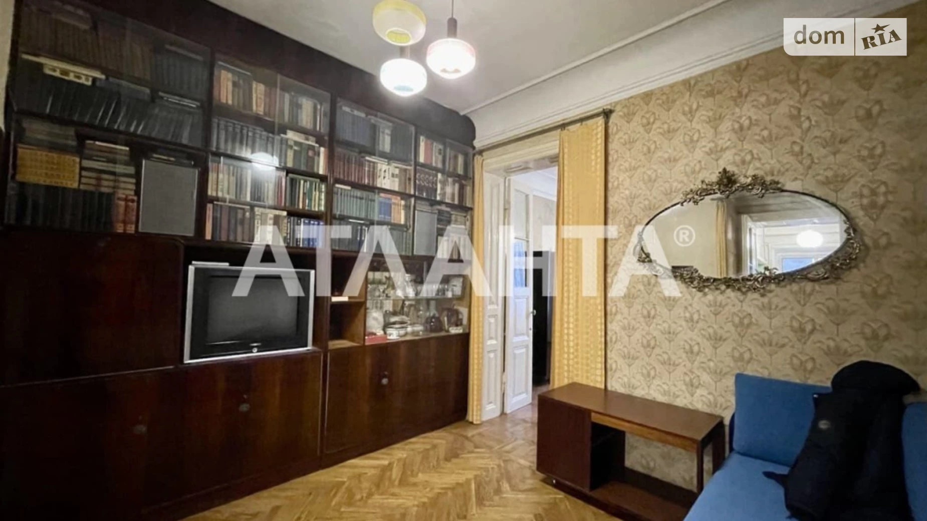 Продається 2-кімнатна квартира 33.8 кв. м у Одесі, вул. Приморська