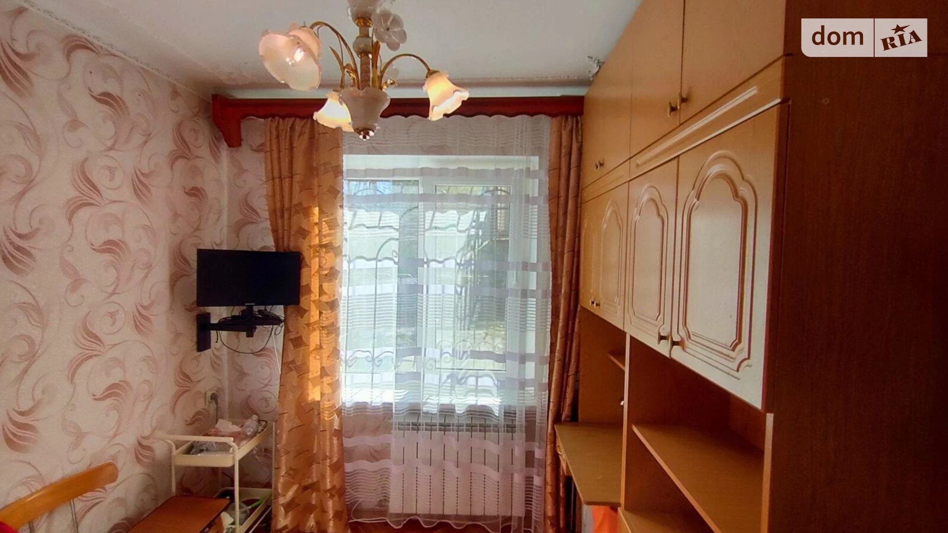 Продається 3-кімнатна квартира 61.6 кв. м у Одесі, вул. Марсельська