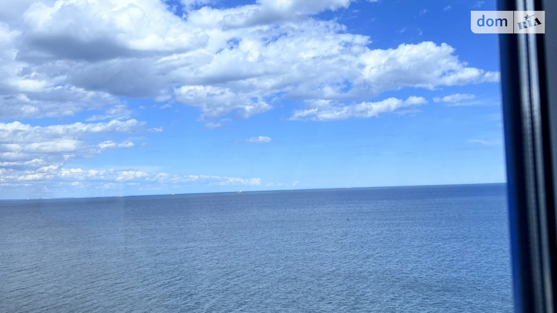 Продається 1-кімнатна квартира 85 кв. м у Одесі, пров. Морехідний, 2/2 - фото 2