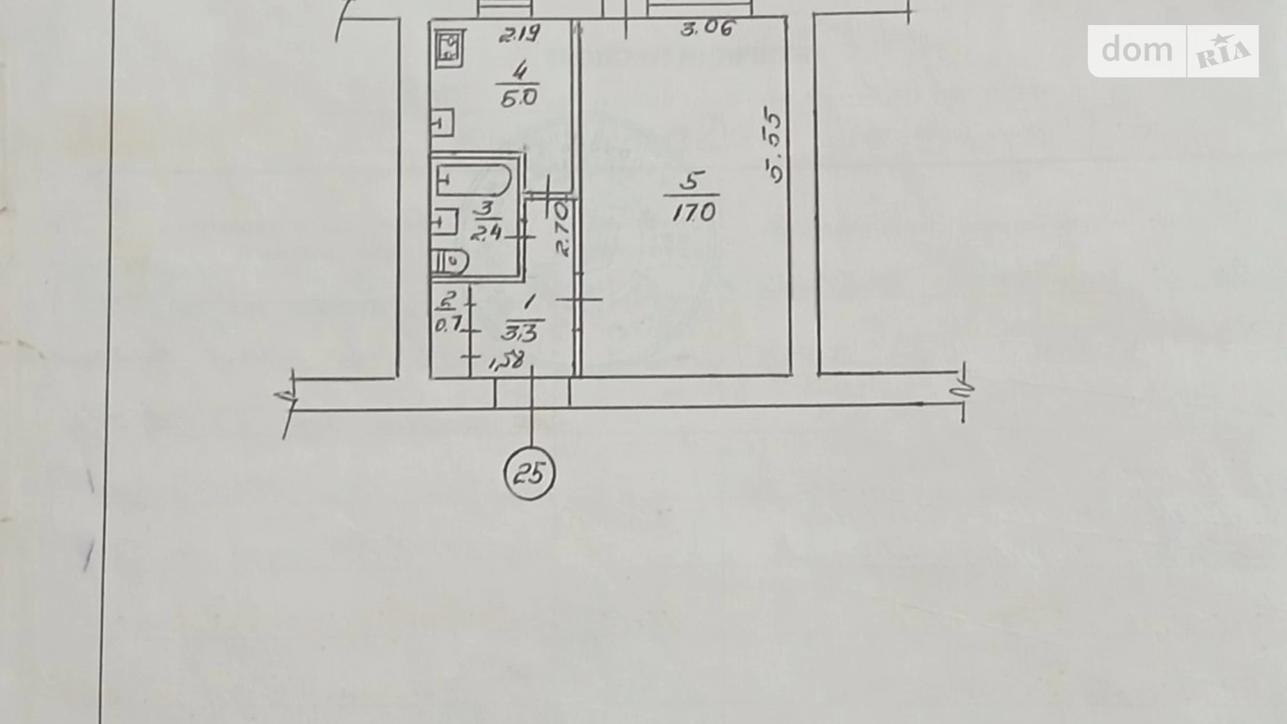 Продается 1-комнатная квартира 31 кв. м в Ровно, ул. Кулика и Гудачека(Макарова), 38