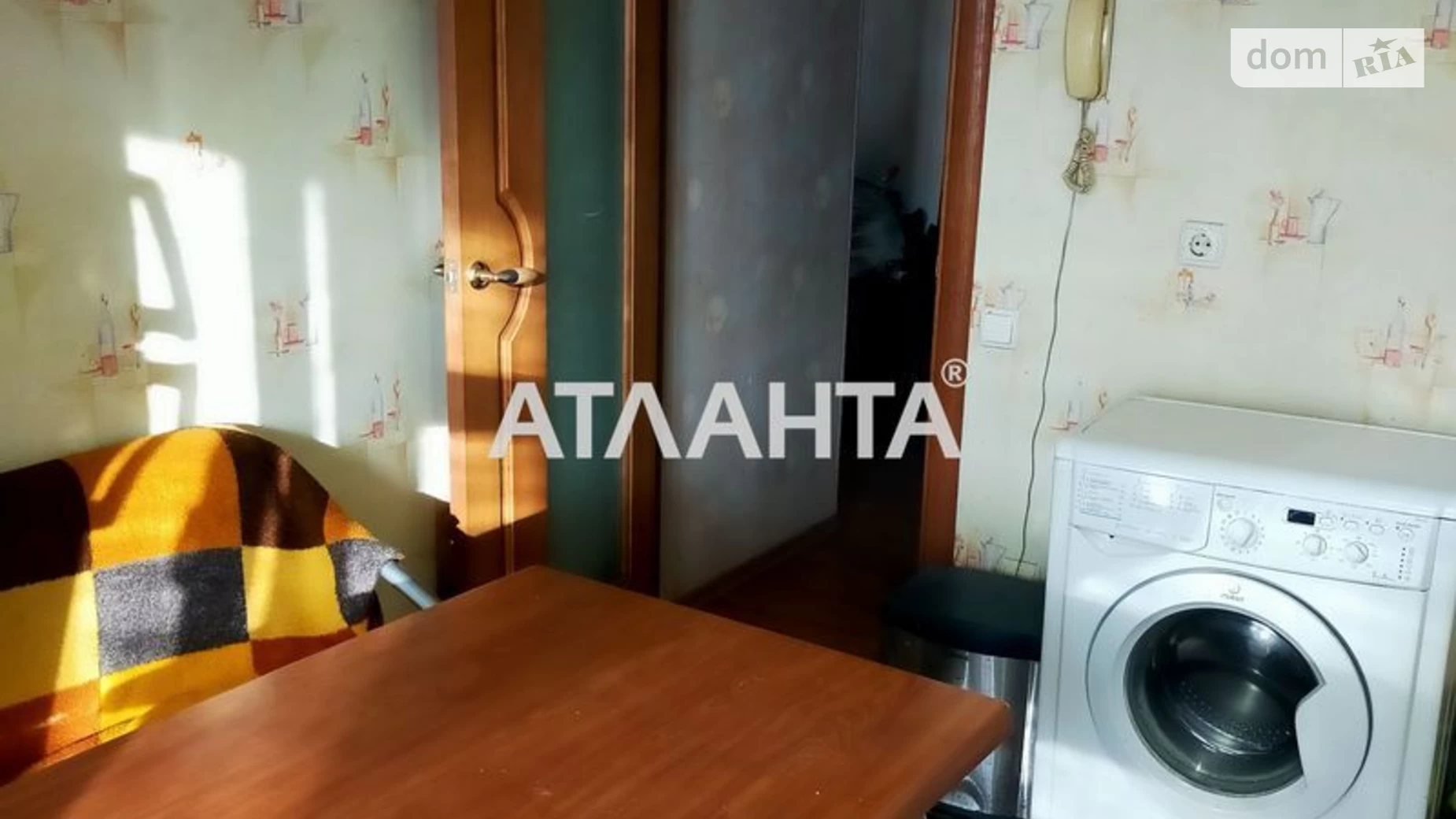 Продается 2-комнатная квартира 56.3 кв. м в Одессе, ул. Академика Сахарова, 38