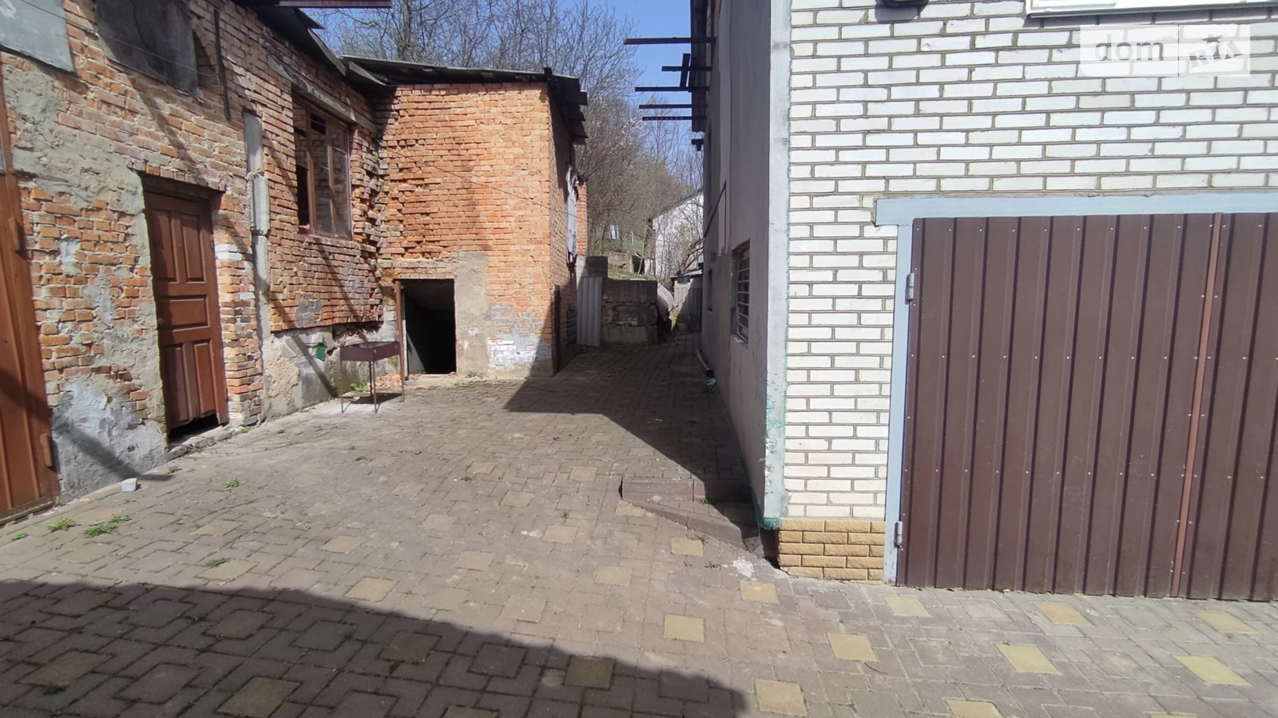 Продается дом на 2 этажа 264 кв. м с бассейном, цена: 210000 $ - фото 3