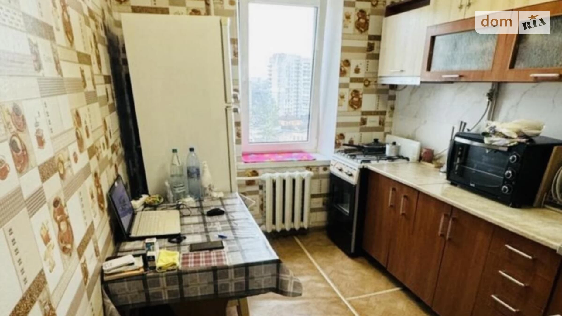 Продается 1-комнатная квартира 38 кв. м в Ровно, ул. Савура Клима - фото 2