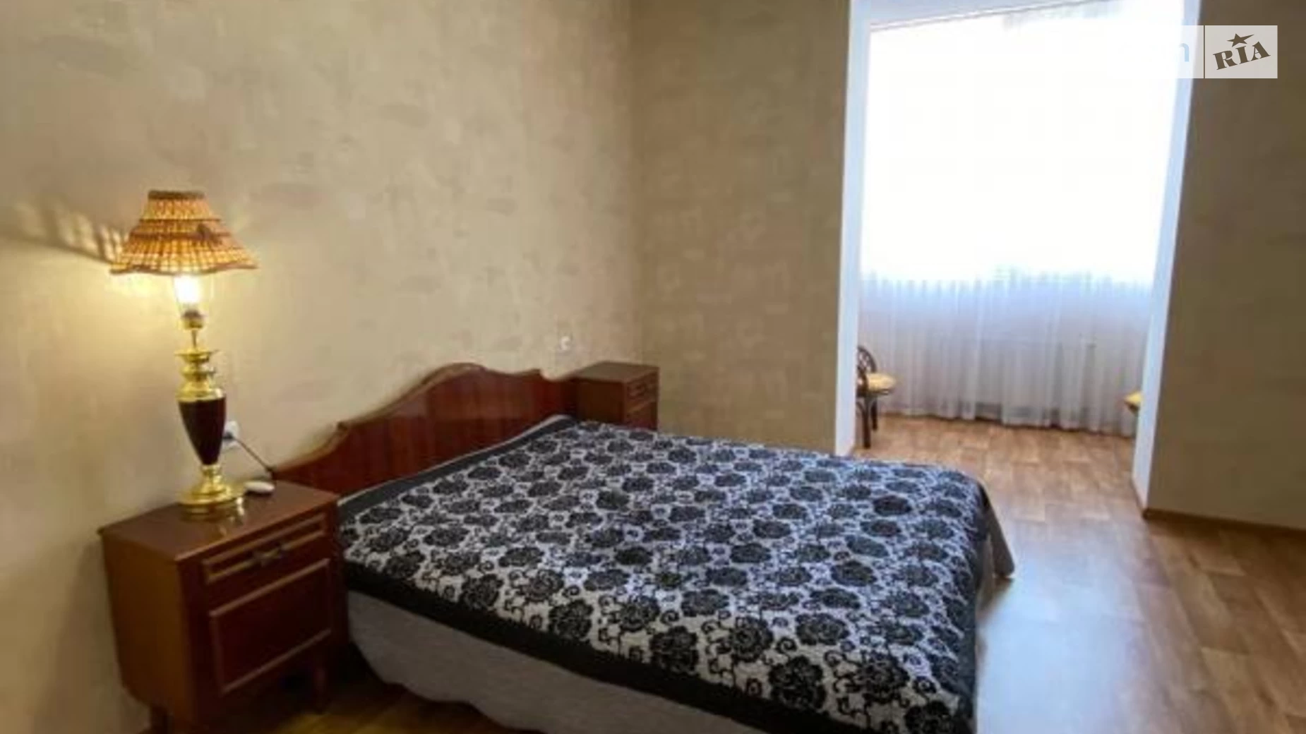 Продается 1-комнатная квартира 47 кв. м в Одессе, ул. Михаила Грушевского, 39/3 корпус 3