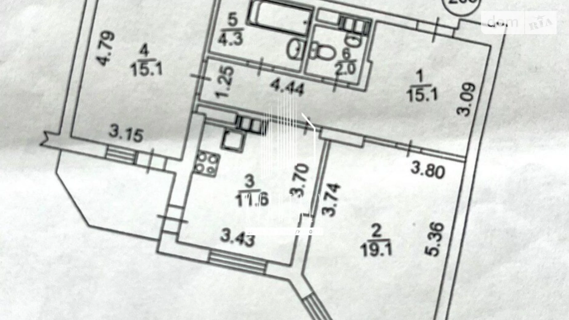 Продается 2-комнатная квартира 71 кв. м в Киеве, ул. Елены Пчилки, 2