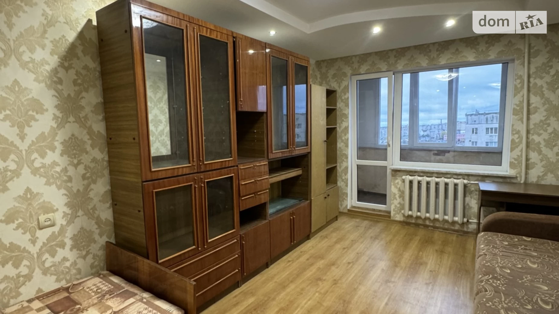 Продается 1-комнатная квартира 35 кв. м в Ровно, ул. Гайдамацкая - фото 2