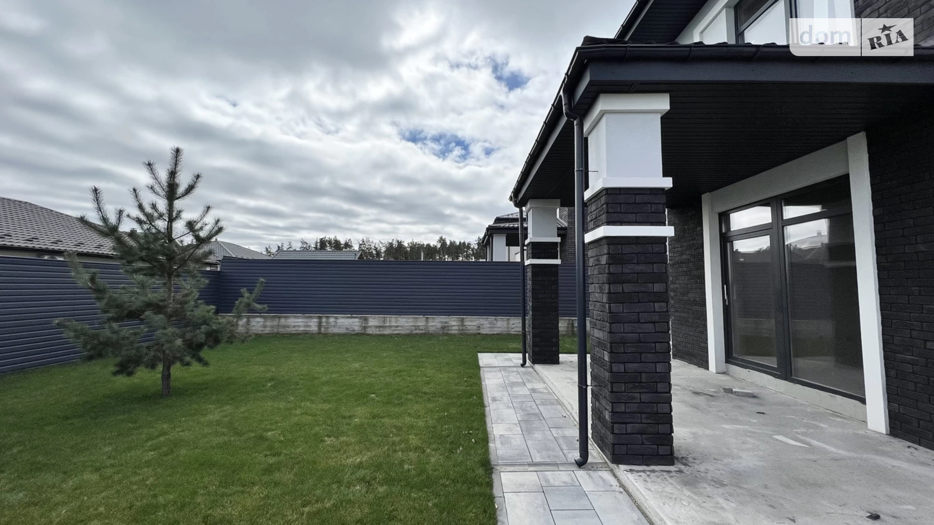 Продається будинок 2 поверховий 145 кв. м с басейном, цена: 135000 $ - фото 2